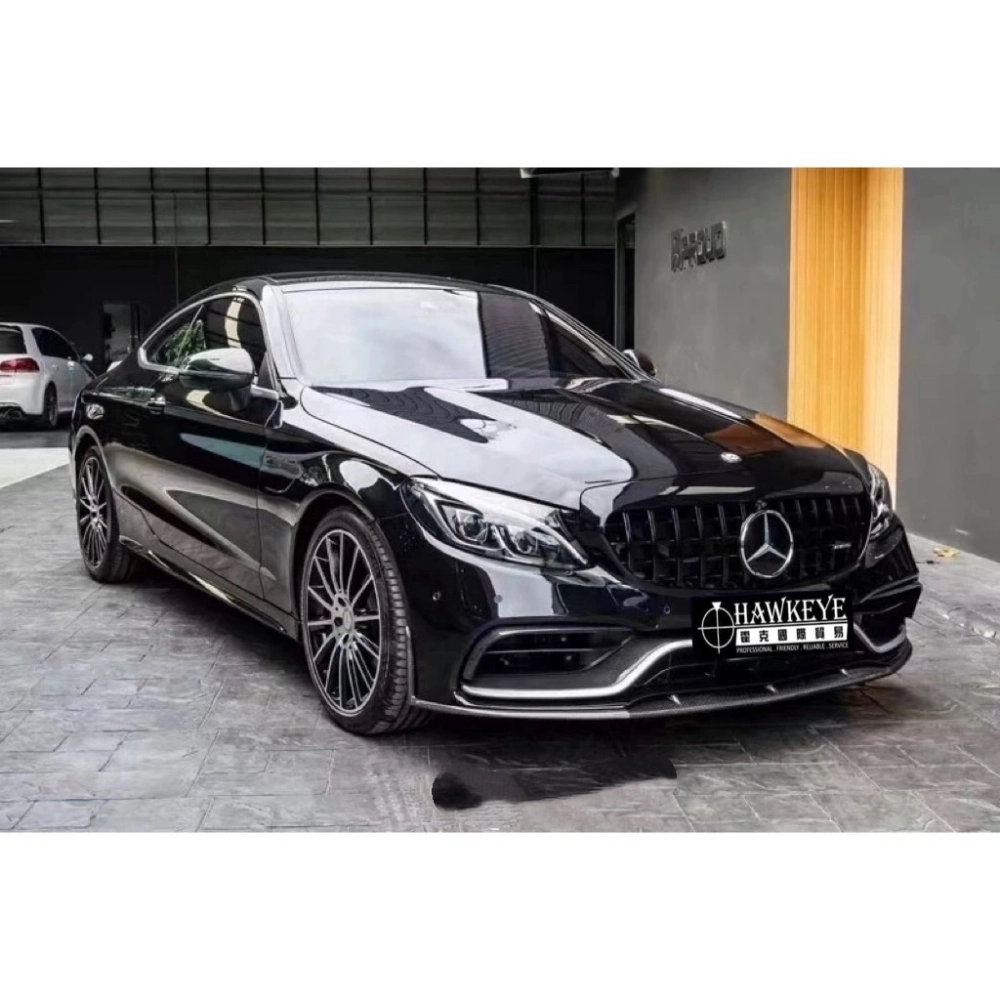 Benz 賓士 W205雙門改裝AMG款大包(搭配碳纖維下巴)