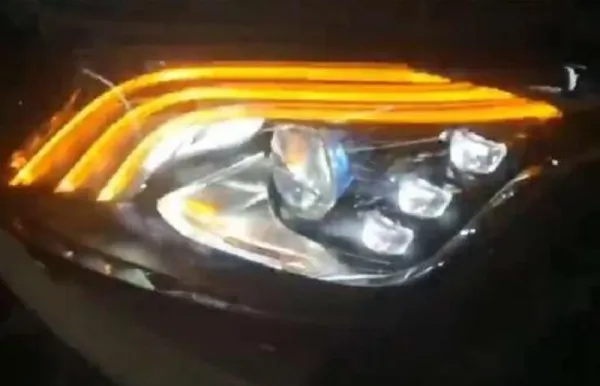 Benz 賓士 原廠W222 S class 舊款升級新款多光束雷射大燈