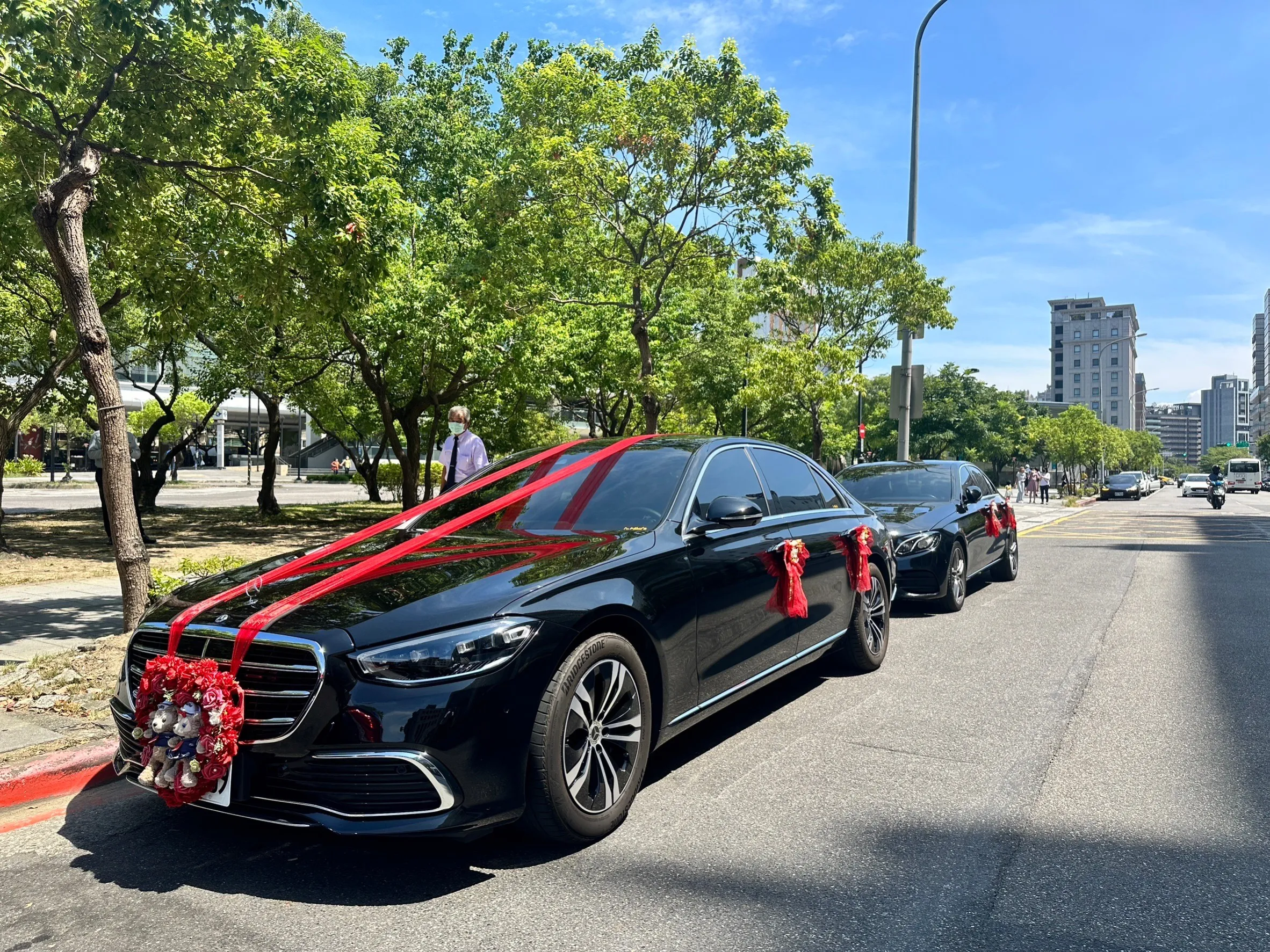 最新款W223賓士S350L加長型+W213 賓士E系列 兩台