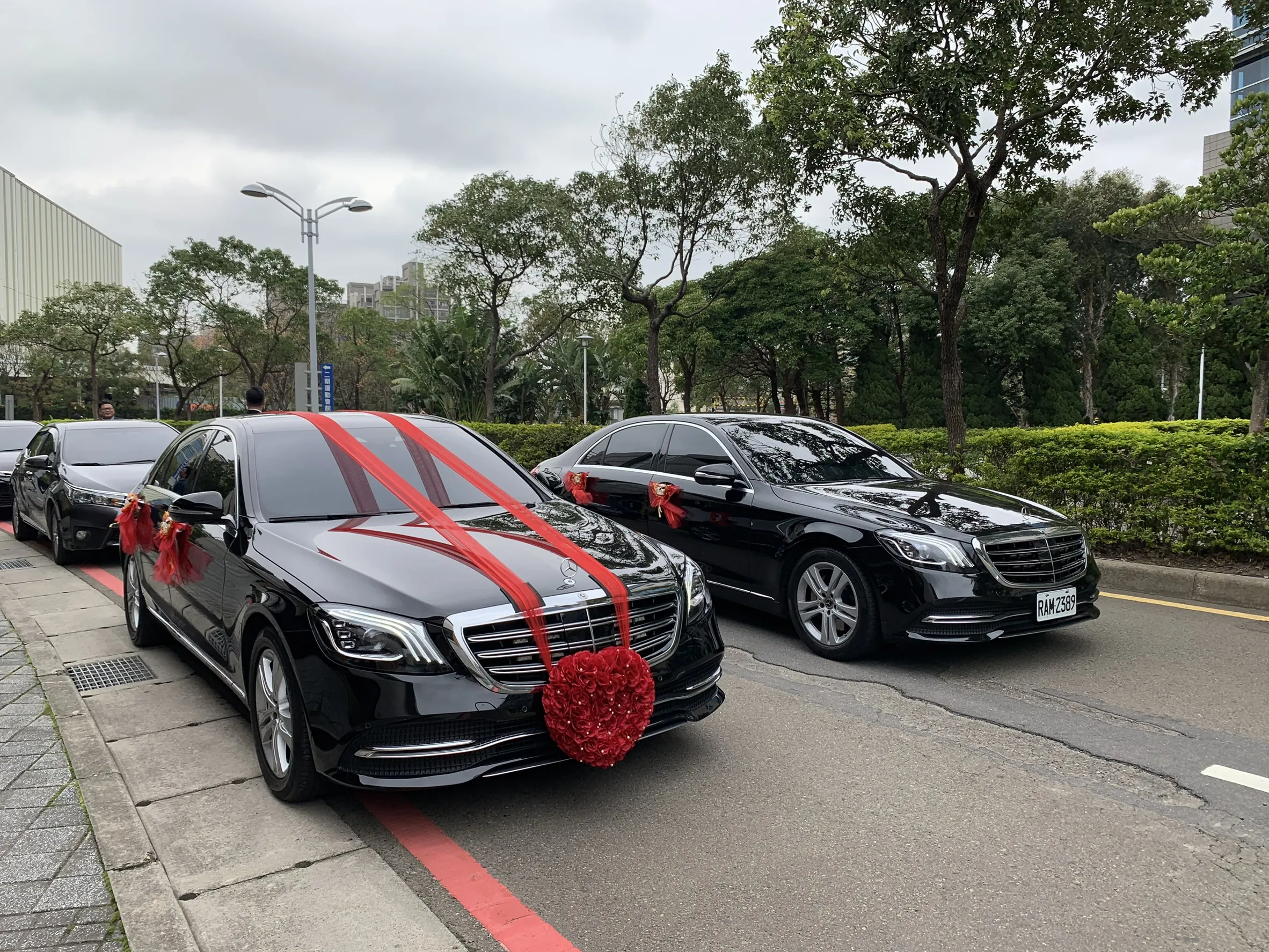 W222小改款賓士S350L加長型三台