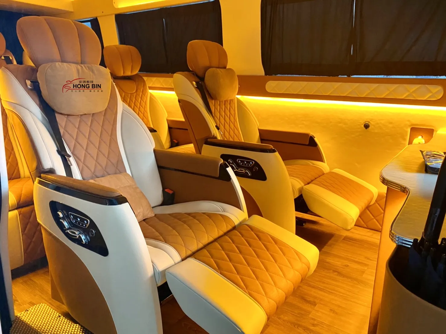 新款福斯大T6 Crafter頂級保母車