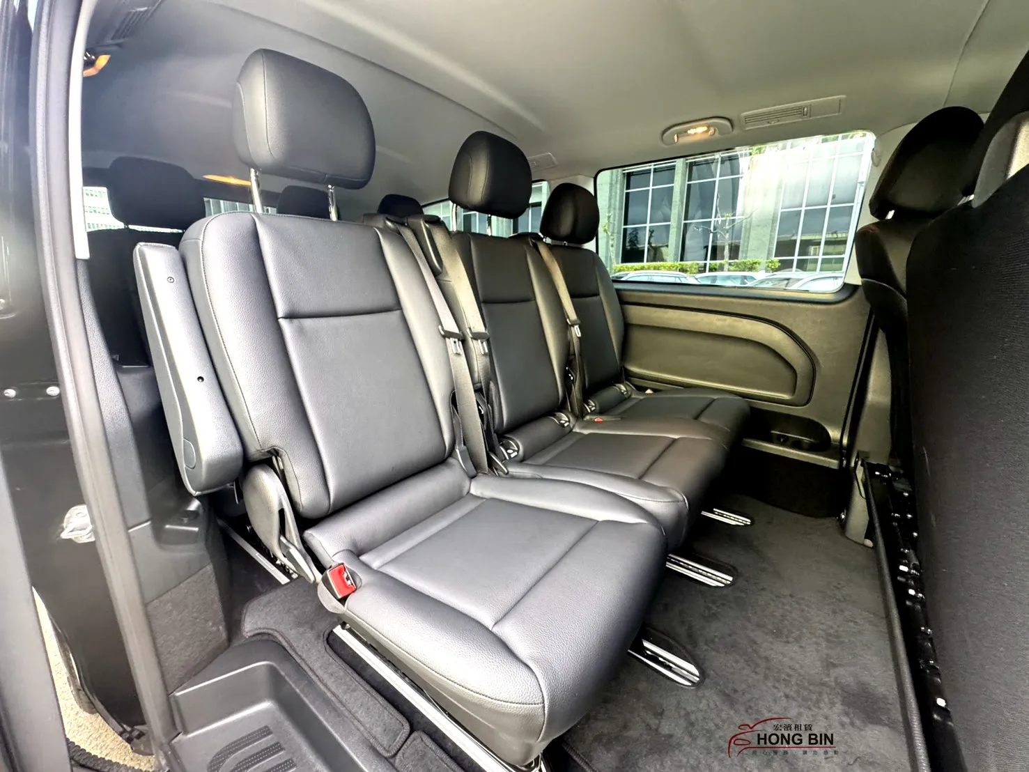 新款賓士Vito 八人座商務車/ 箱型車