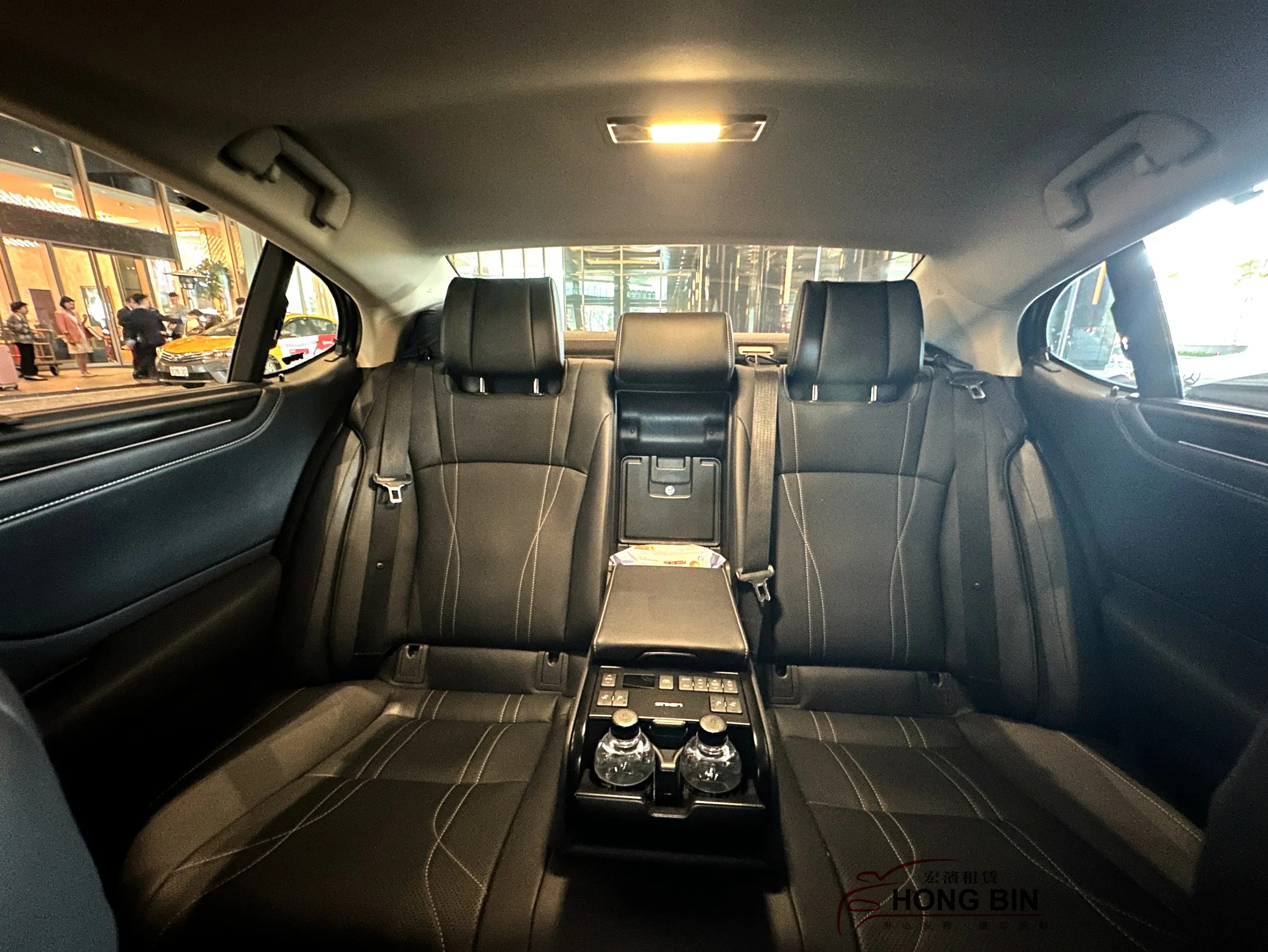 最新款W223賓士S350L加長型 一台+ LEXUS ES 豪華轎車 二台