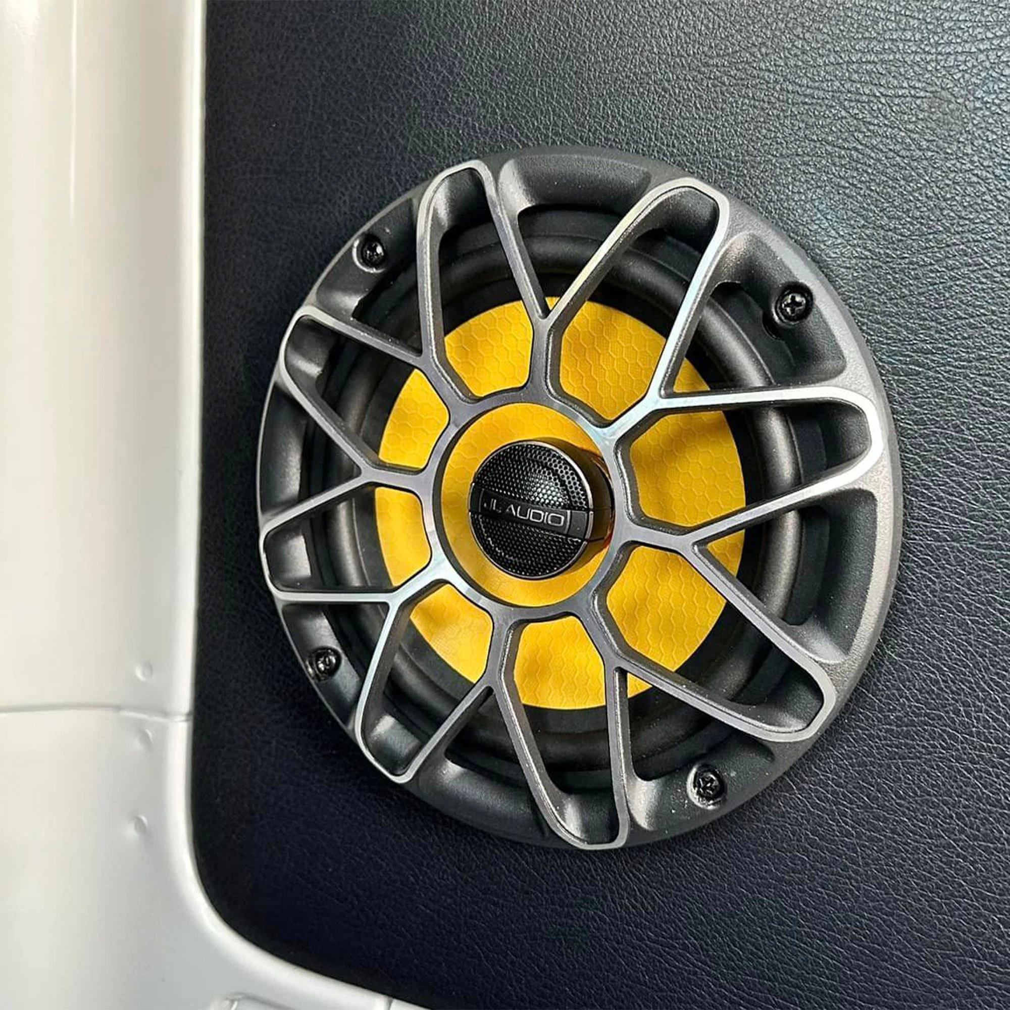 美國 JL AUDIO 6.5吋雙後門同軸喇叭(鋁合金喇叭框)