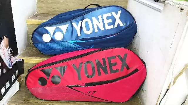 2019 YONEX bag42026-6支網拍/12支羽拍袋 尺寸：80*30*34cm)