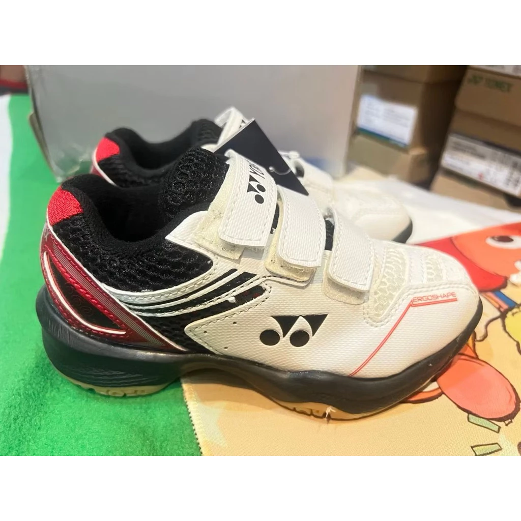 yonex 兒童羽球鞋18號
