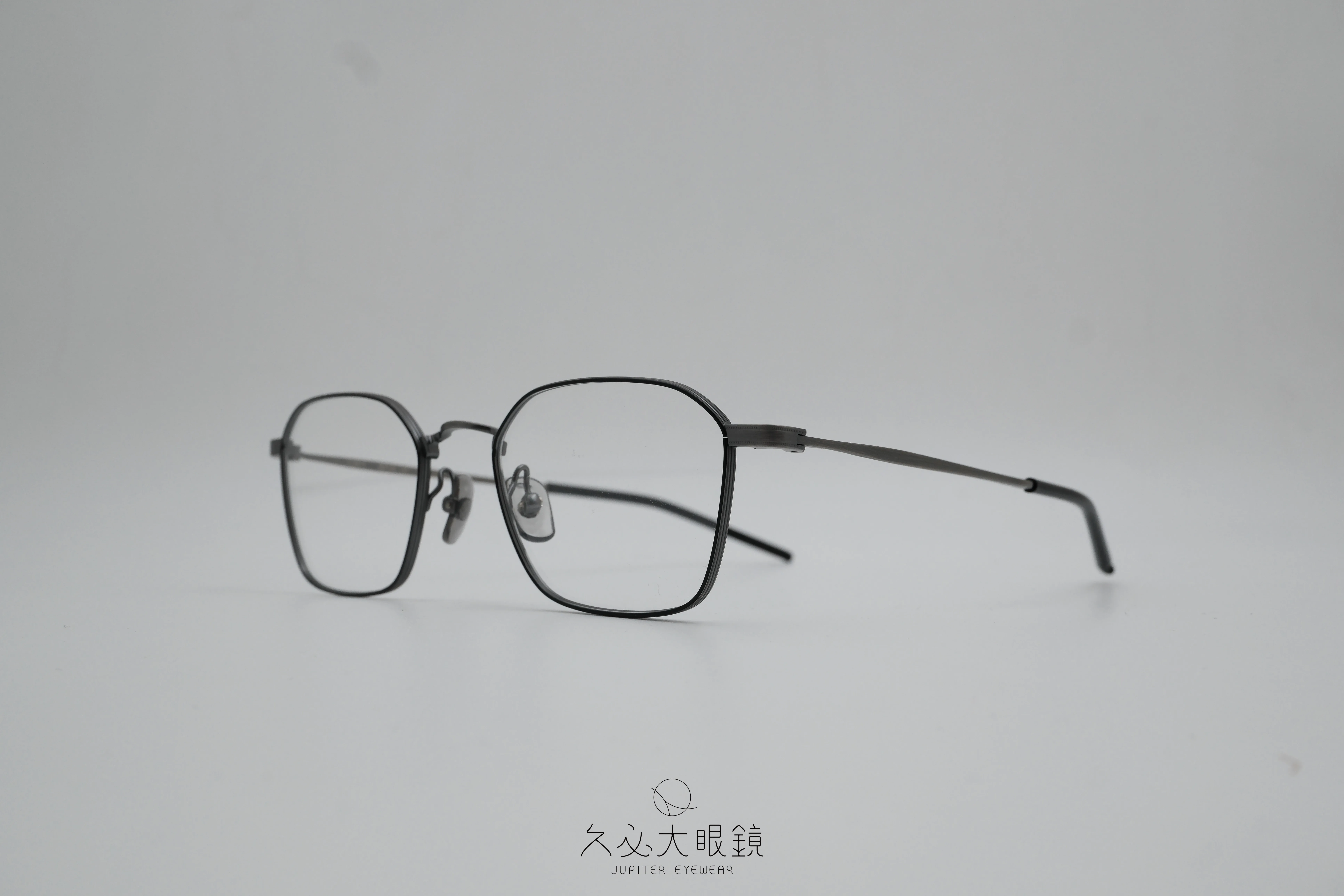 999.9 S-697T 4
