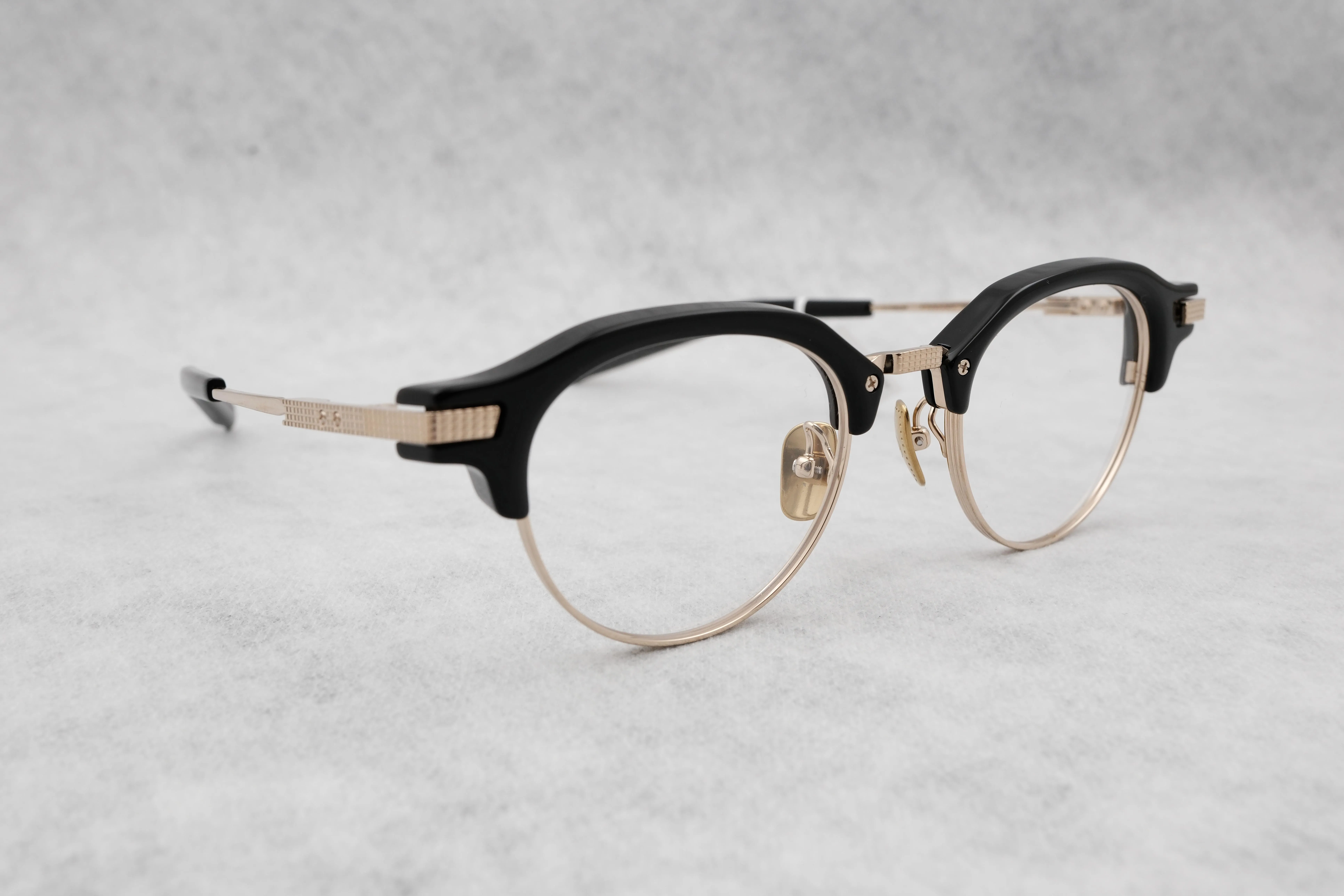999.9 M-02 9001 HIGH END
