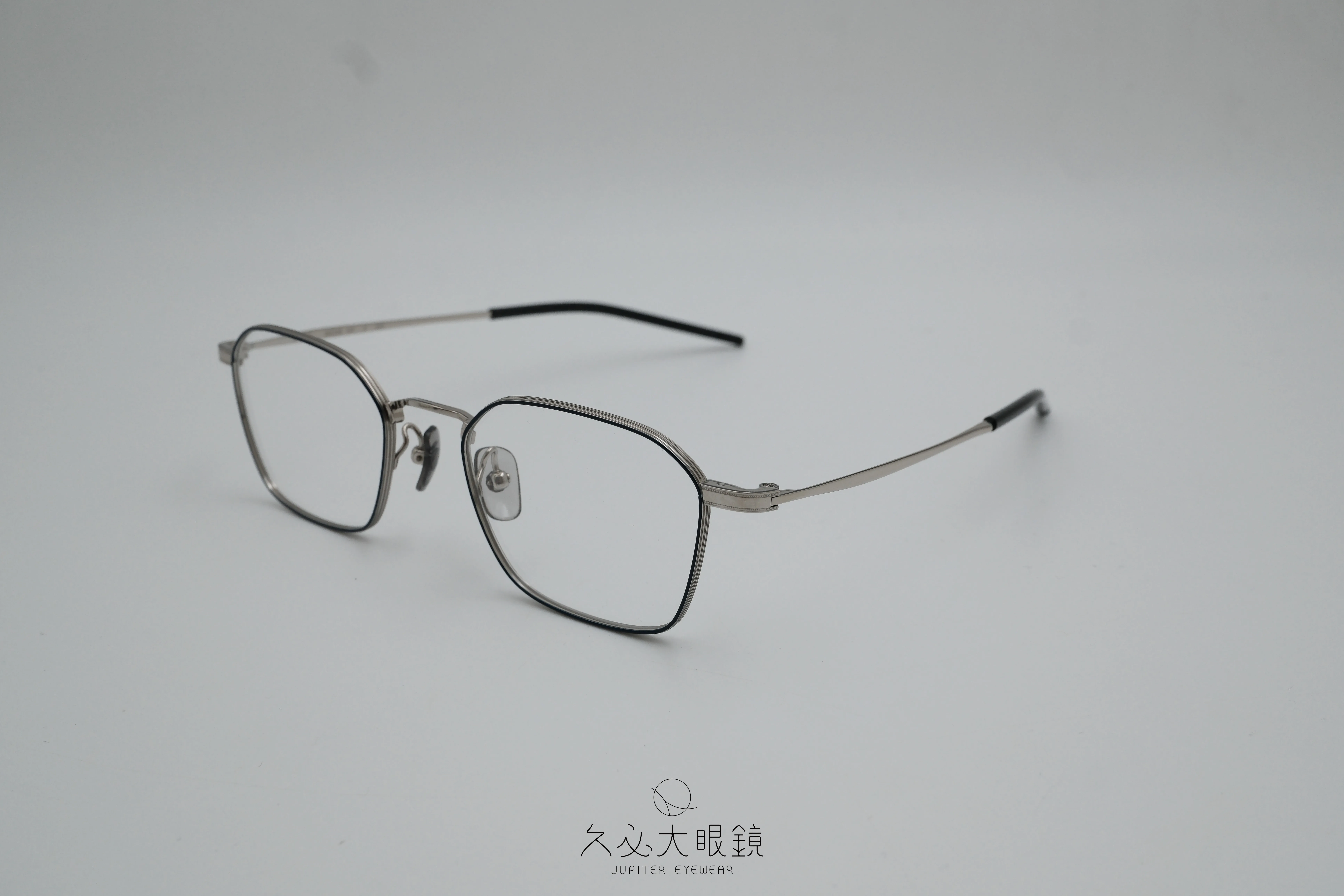 999.9 S-697T 2