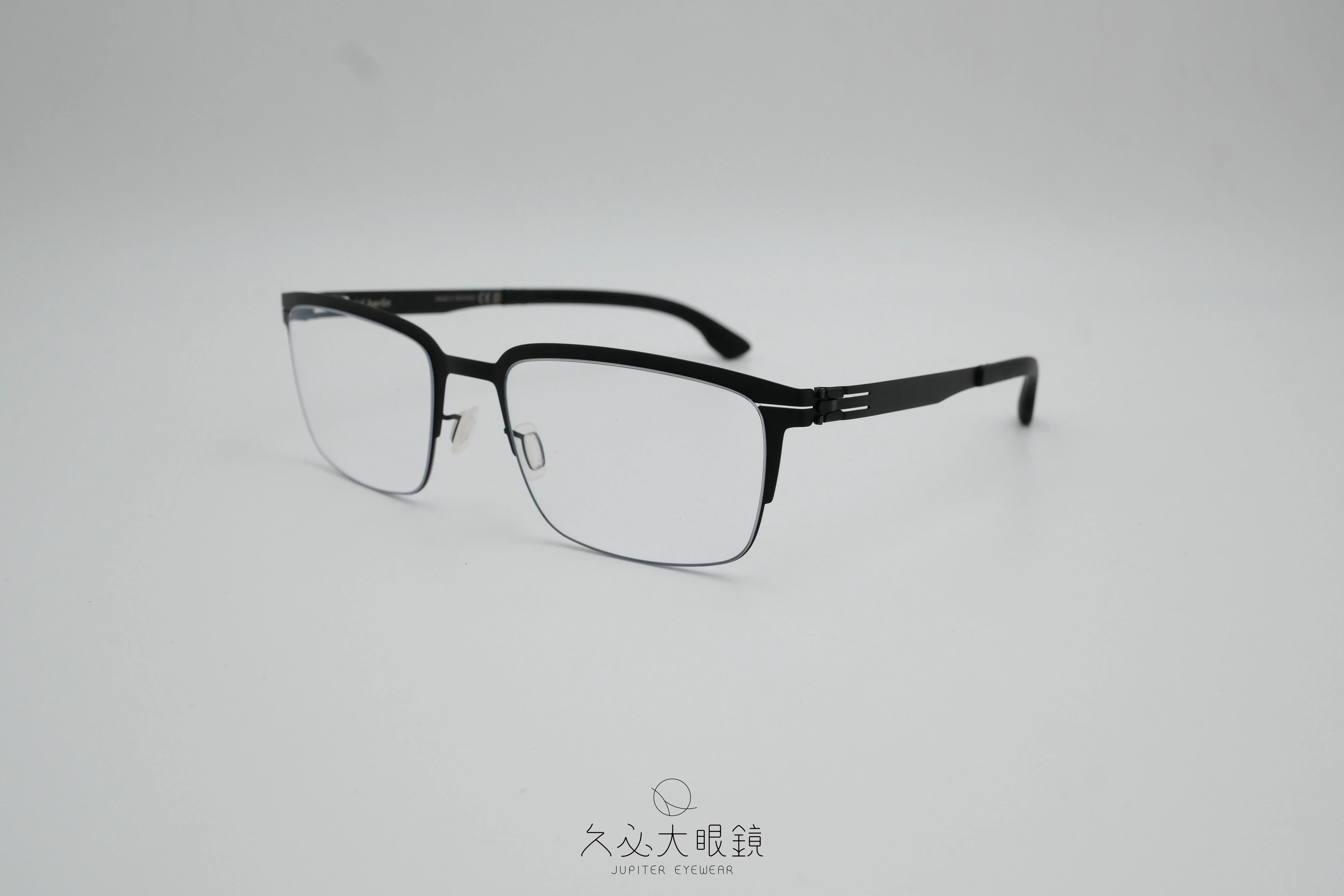 ic berlin Emmett black
