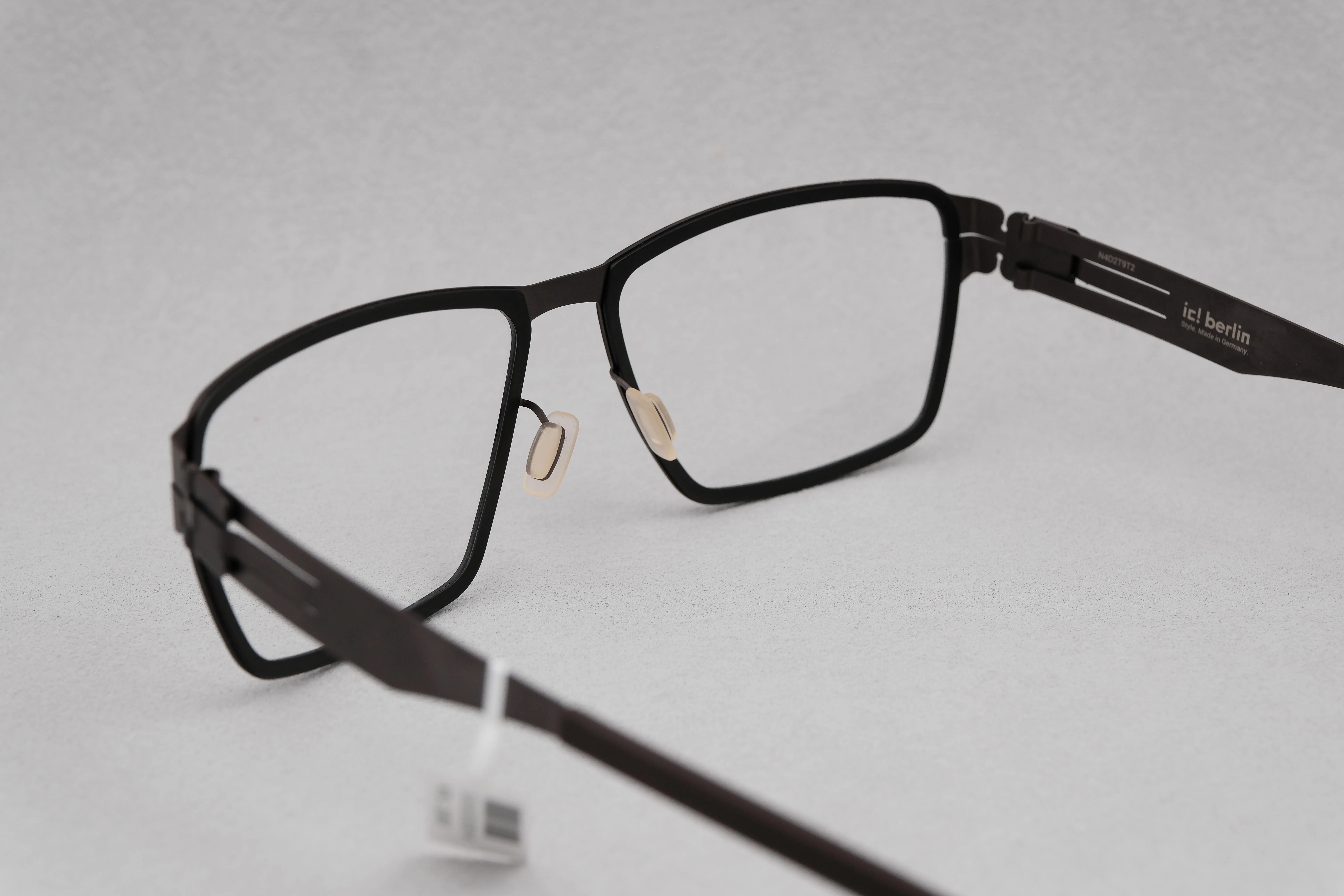 ic!berlin Nitrogen Black/Teak