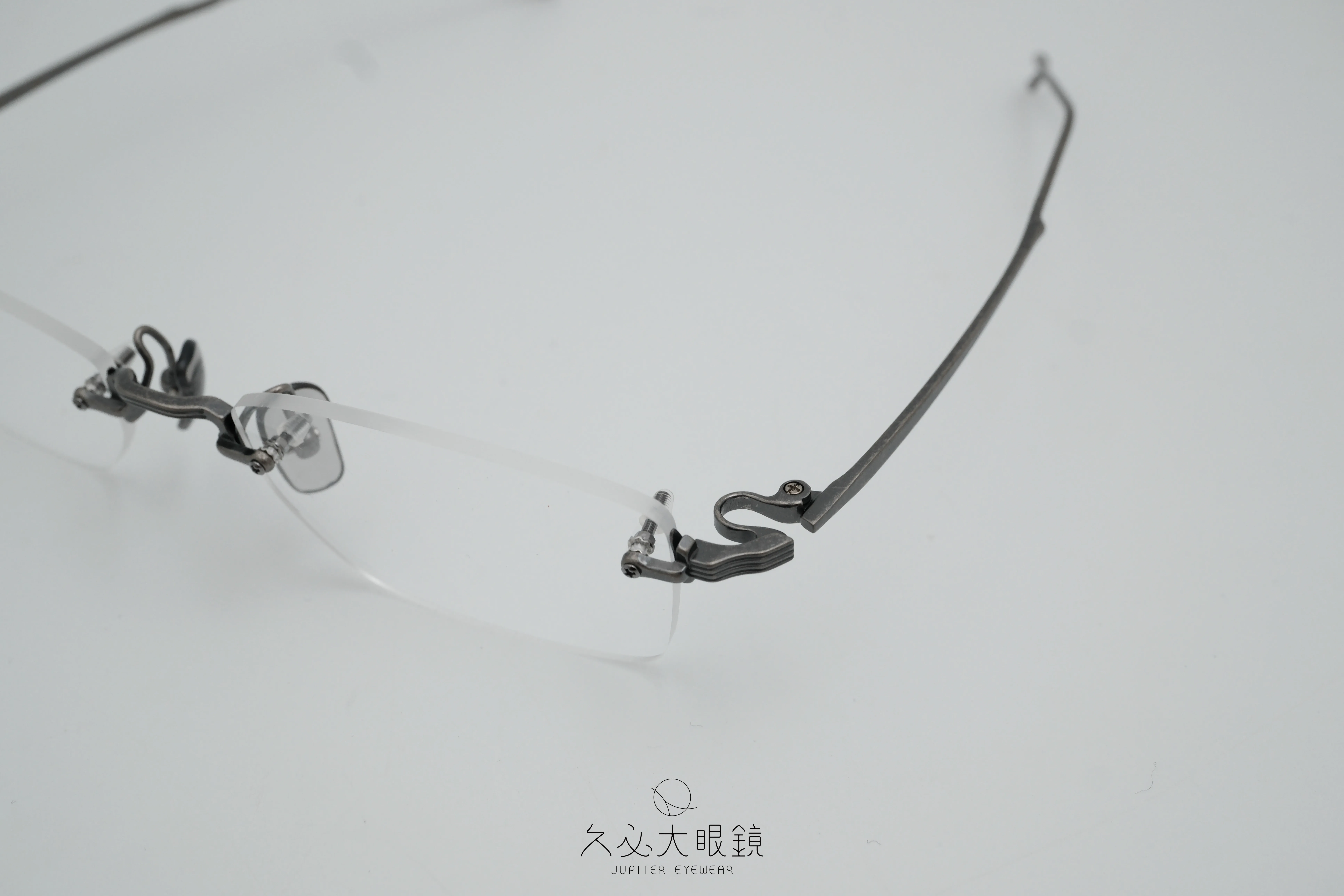 999.9 TW-21T 4