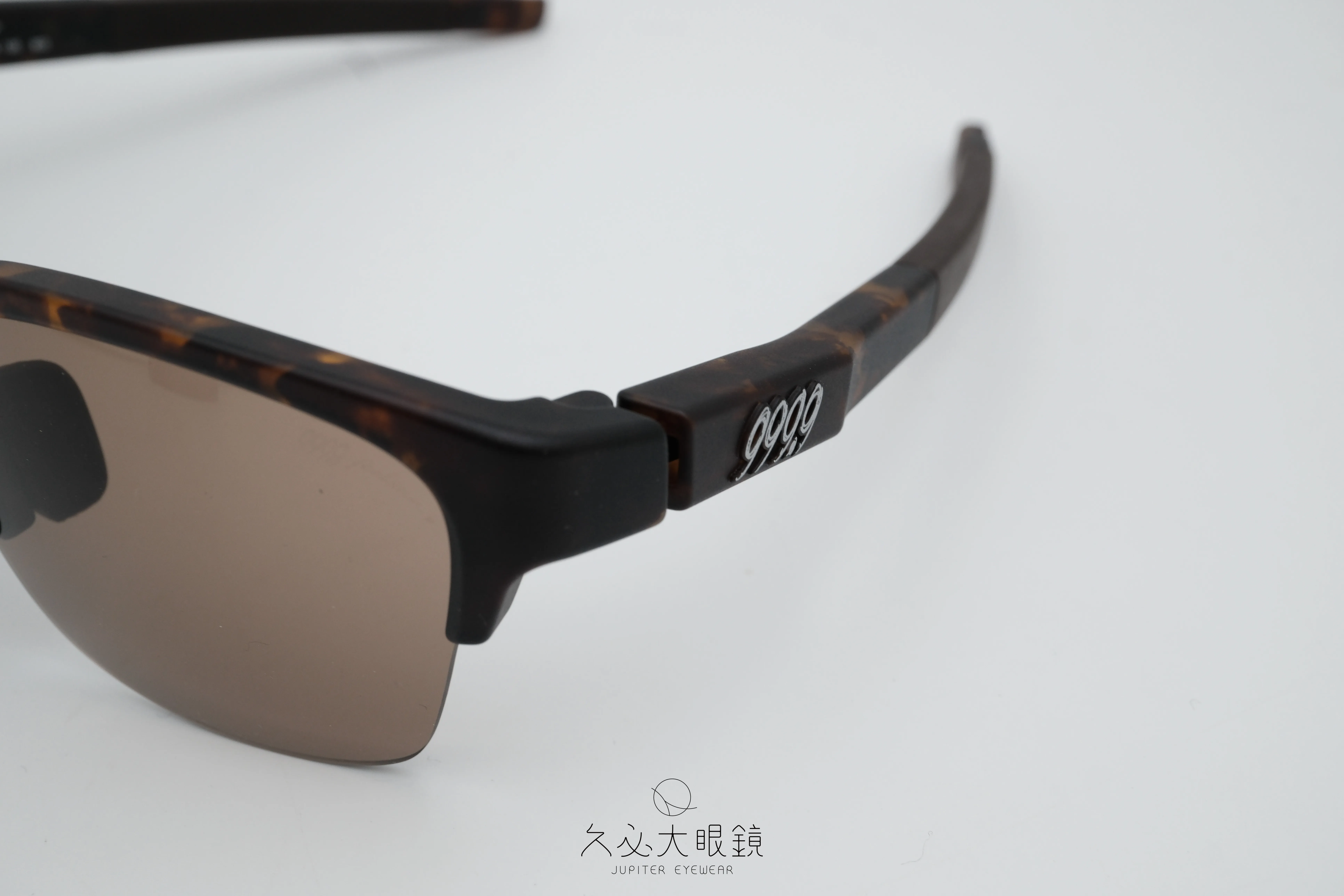 999.9 F-23SP 803