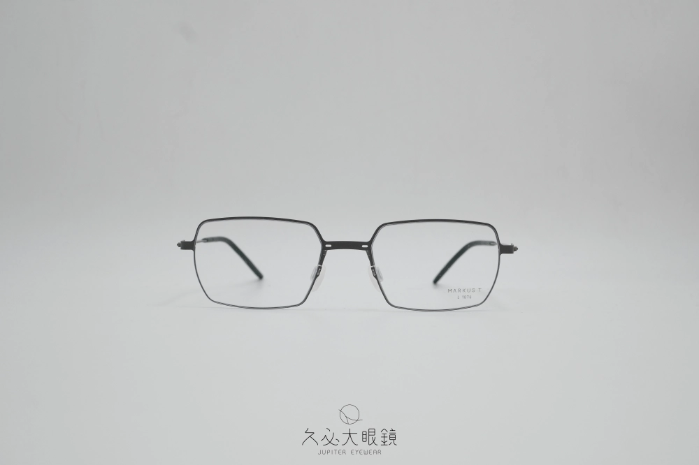 Markus T DOT L1076 215/335/145/03