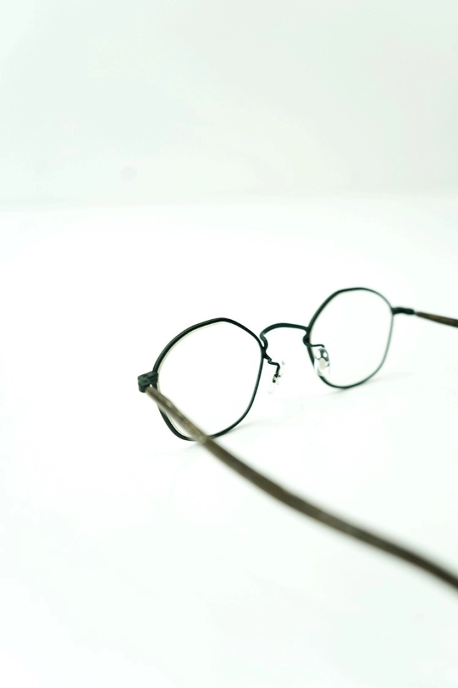 KEARNY GRAVEL-08 MARBLE STONE x DARK GREEN/BROWN LENS