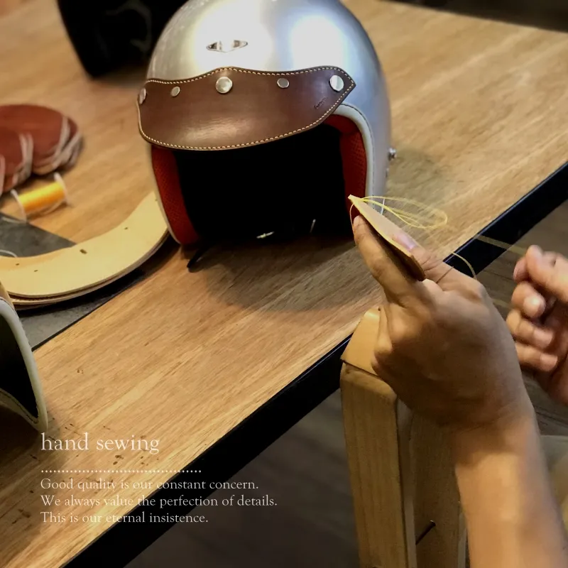 leather visor 手作皮革帽舌 - 銅釦 深綠色