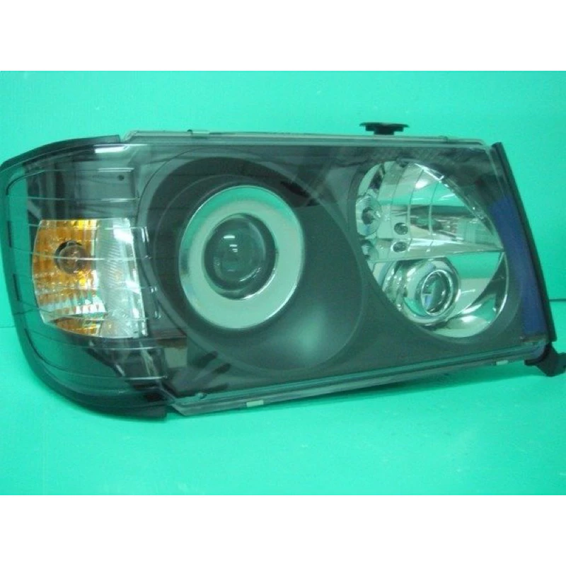 全新實車 賓士 W124 88-92 93-95 年 一體成形 魚眼大燈 有黑框 及 銀框