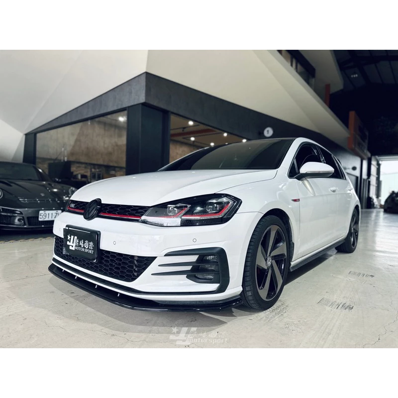 全新 VW 福斯 GOLF 7.5 GOLF7.5 GTI 專用 TCR 式樣 前下巴 空力套件