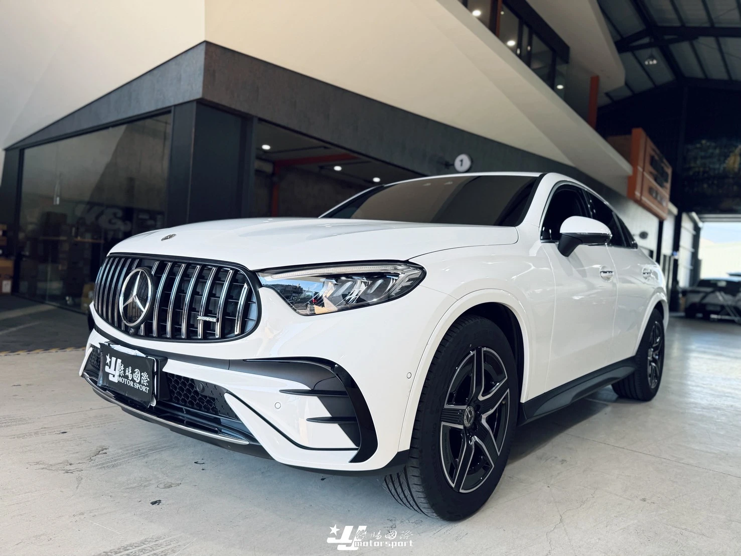 全新 BENZ 賓士 W254 C254 2024- GLC300 COUPE SUV GT 亮銀 水箱罩 中網