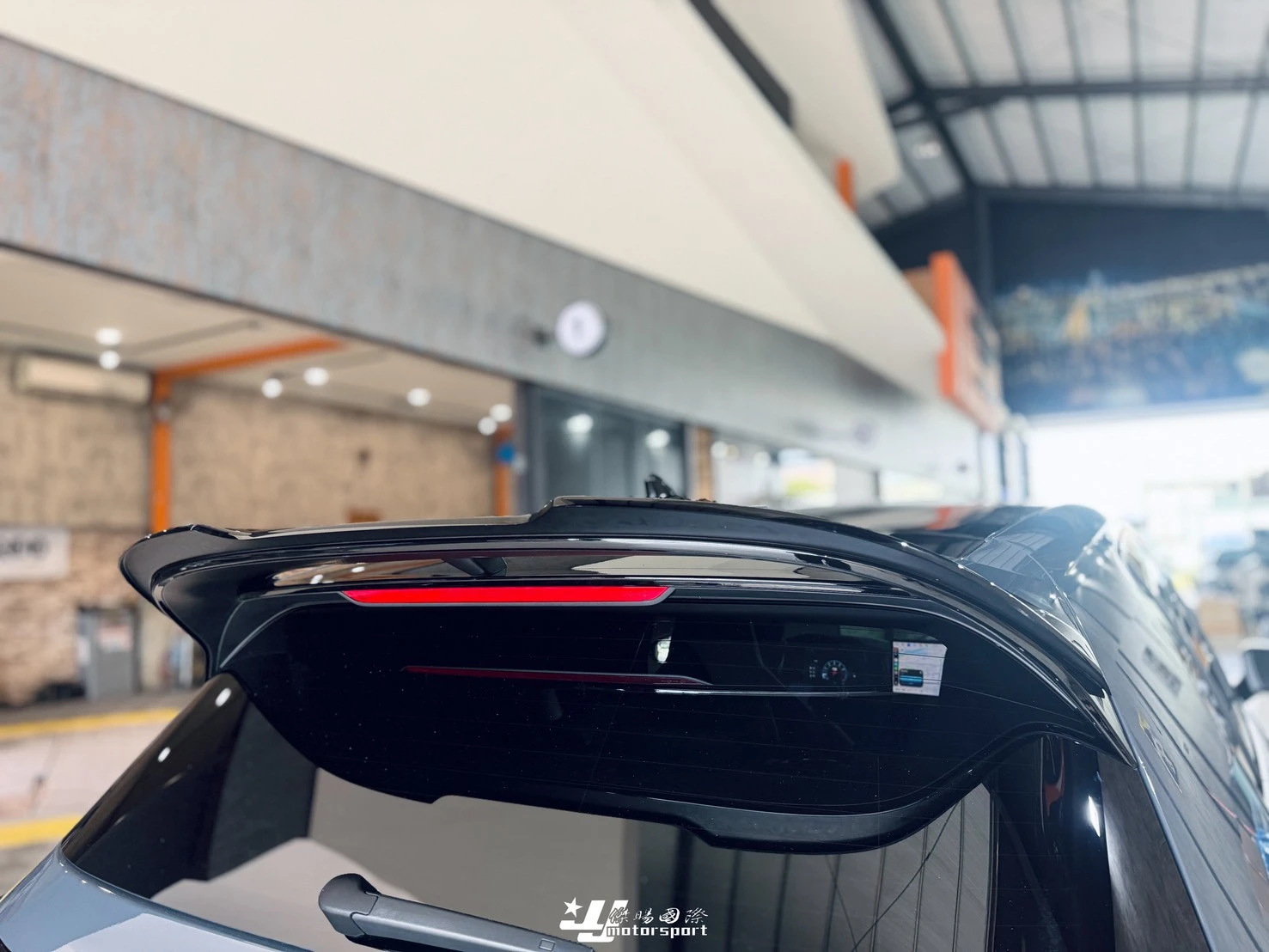 全新 福斯 GOLF 8.5 8.5代 R 短版 專用 MD Maxton Design V.2 亮黑 尾翼 鴨尾