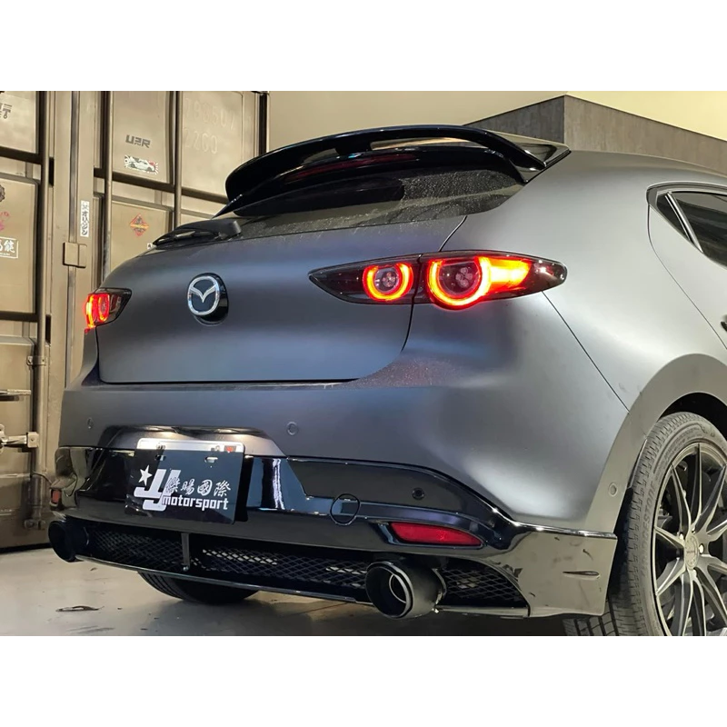 全新 MAZDA3 馬3 2019 2020 19 20 年 5D 5門 MZ版 後下巴 素材 ABS 亮黑