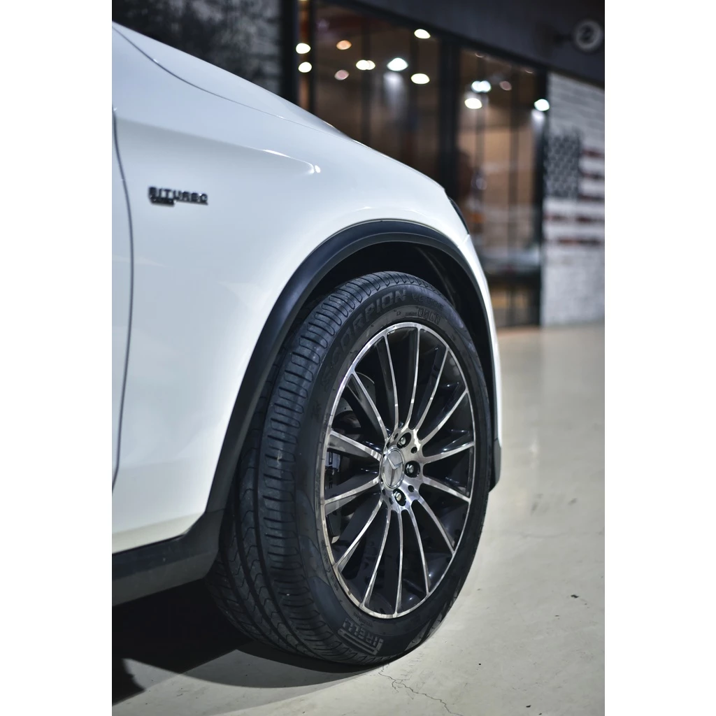 賓士 BENZ GLC200 250 300 SUV GLC43 改 GLC63 前保桿 含 亮黑水箱罩 素材