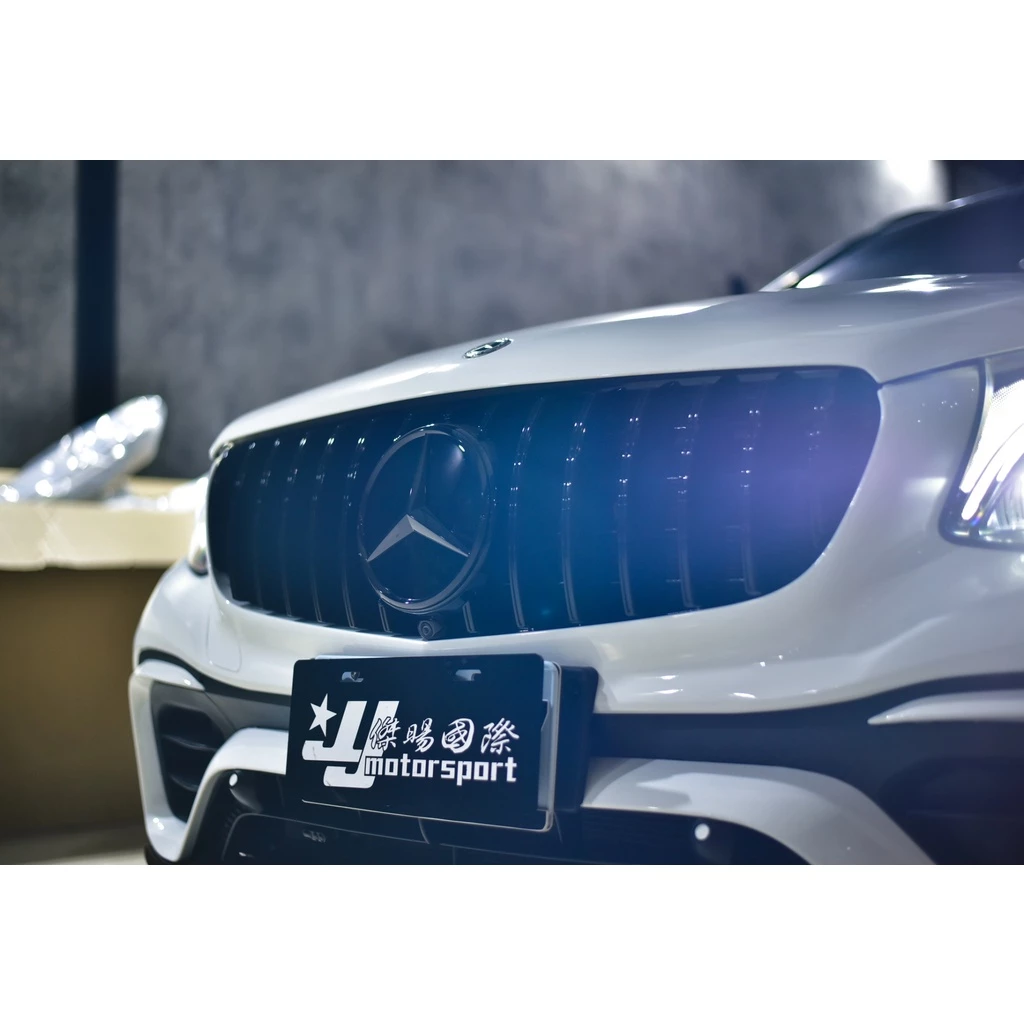 賓士 BENZ GLC200 250 300 SUV GLC43 改 GLC63 前保桿 含 亮黑水箱罩 素材
