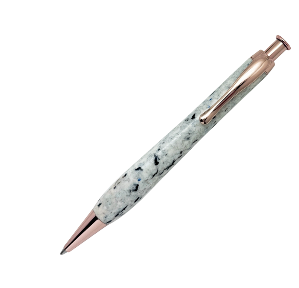 再衣筆｜蒼白色（Pale-White Dressed Pen）