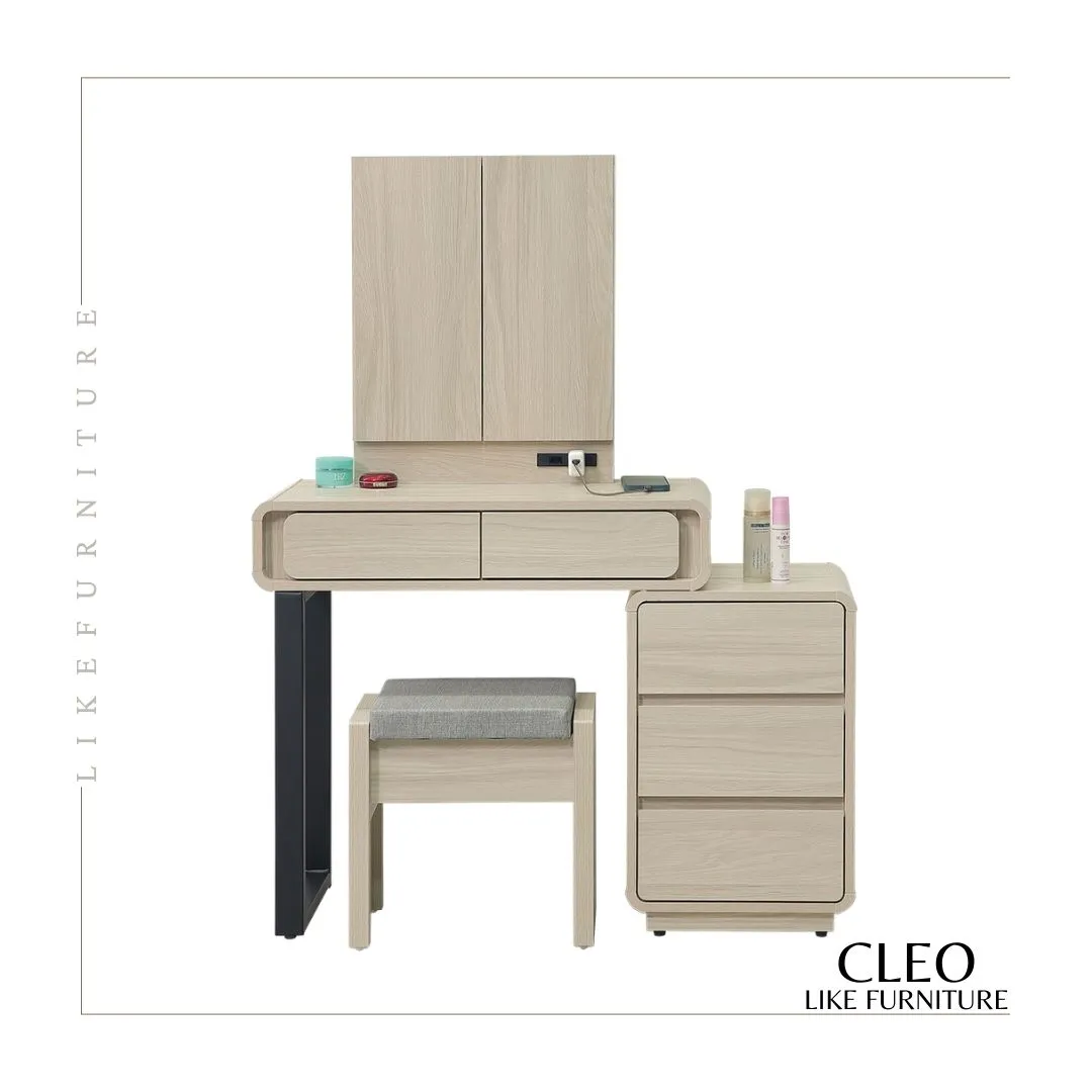 CLEO