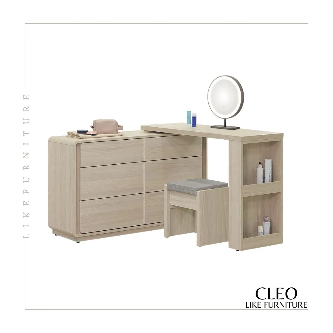 CLEO