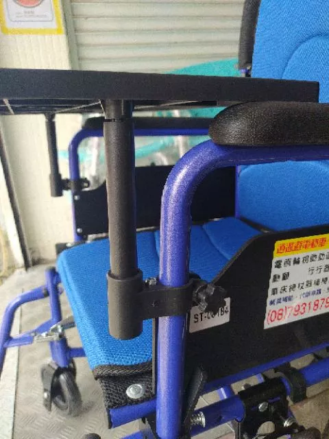 ［台灣現貨］ 餐桌板輪椅配件 各種型號輪椅輕便ABS輪椅餐桌 可抽取 均佳 富士康 頤辰 恆伸 杏華 康揚