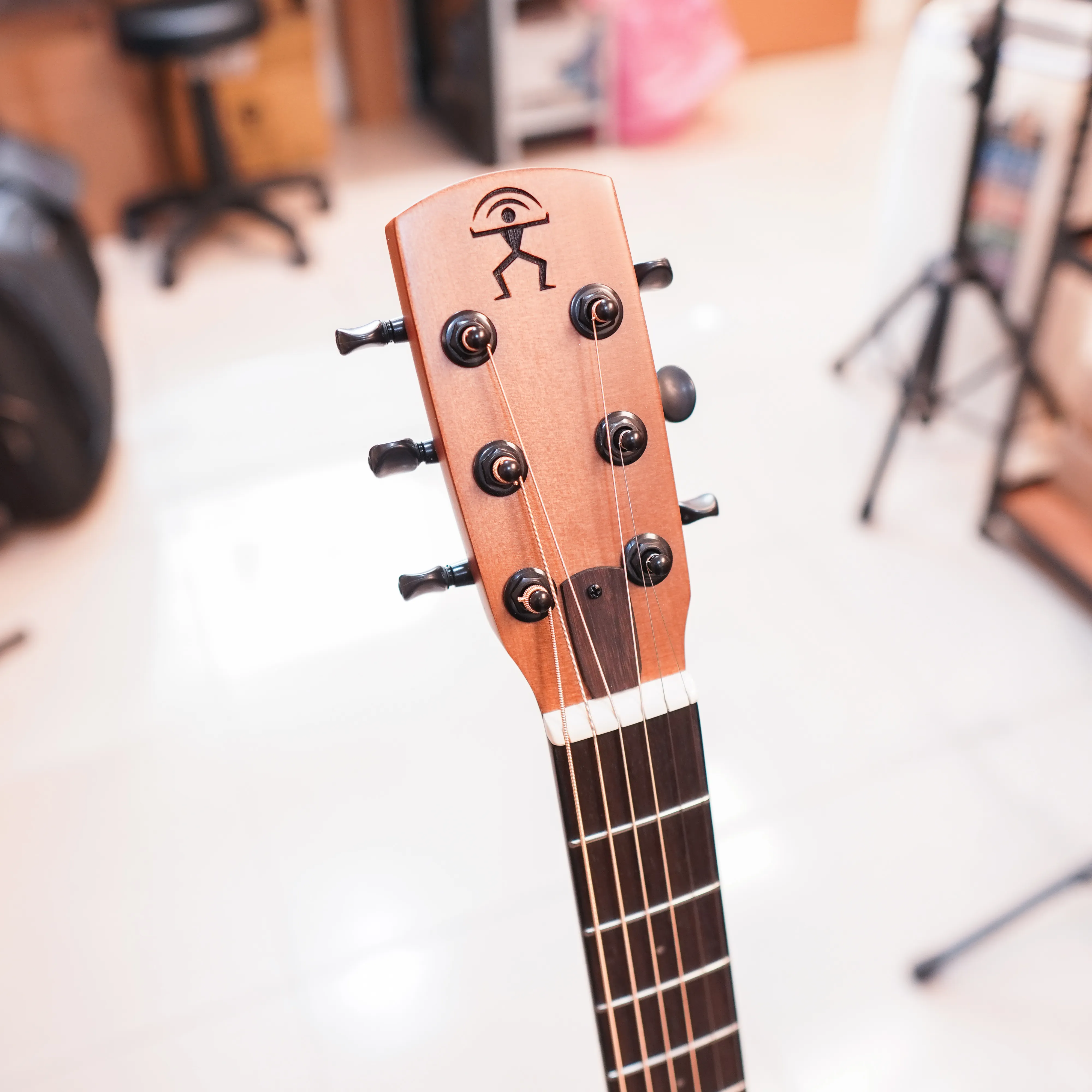 aNueNue Bird M1 E
