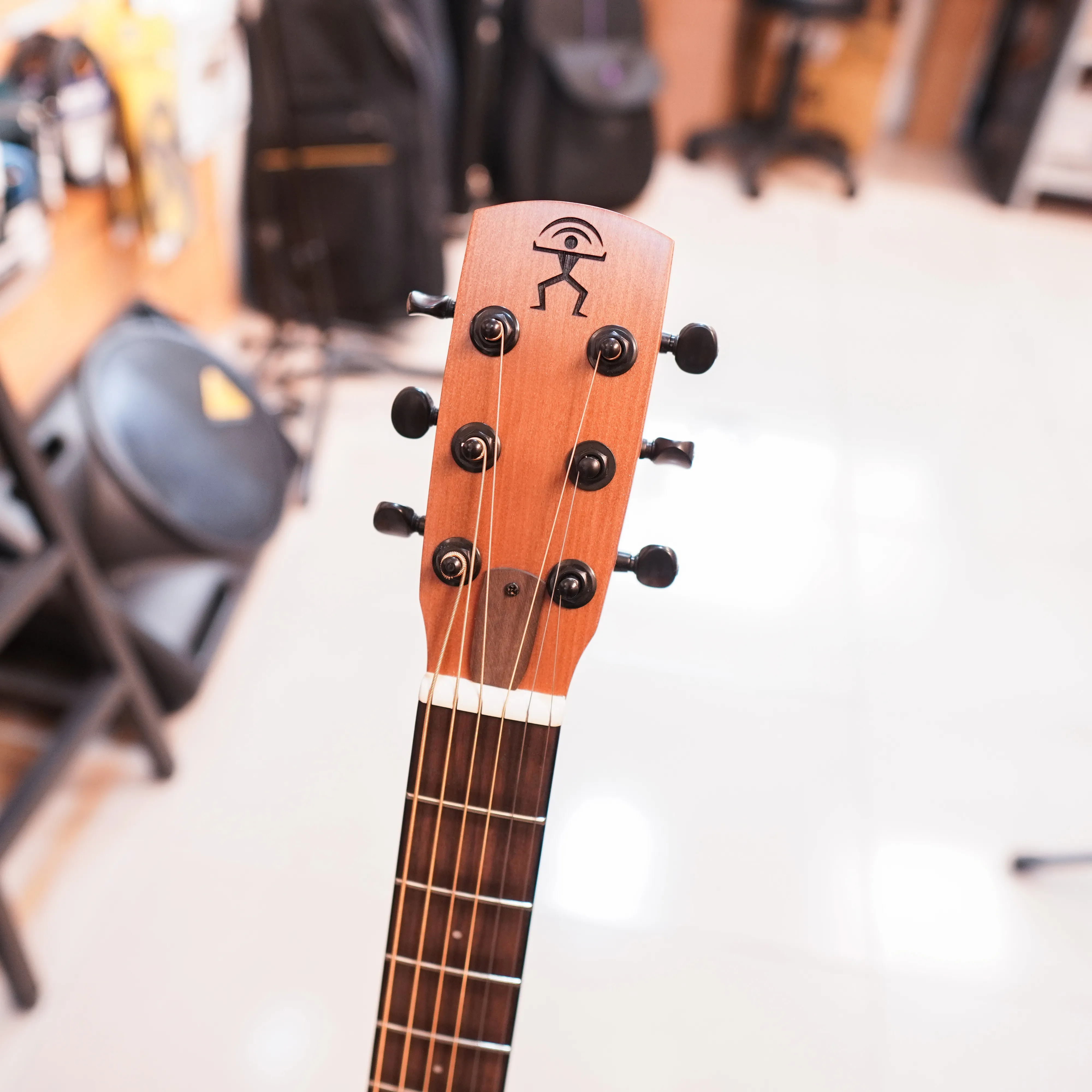 aNueNue Bird M1