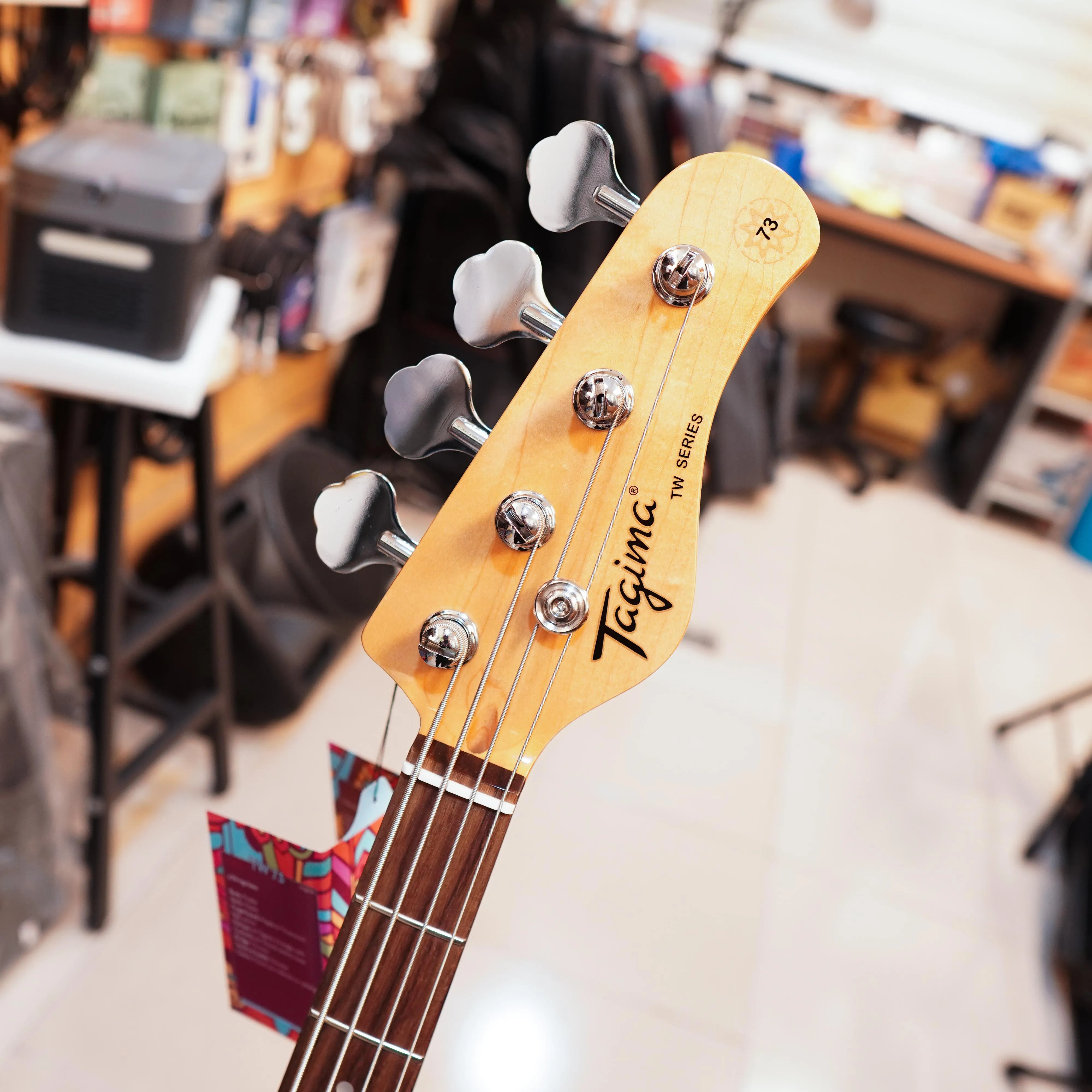 Tagima TW-73 Bass