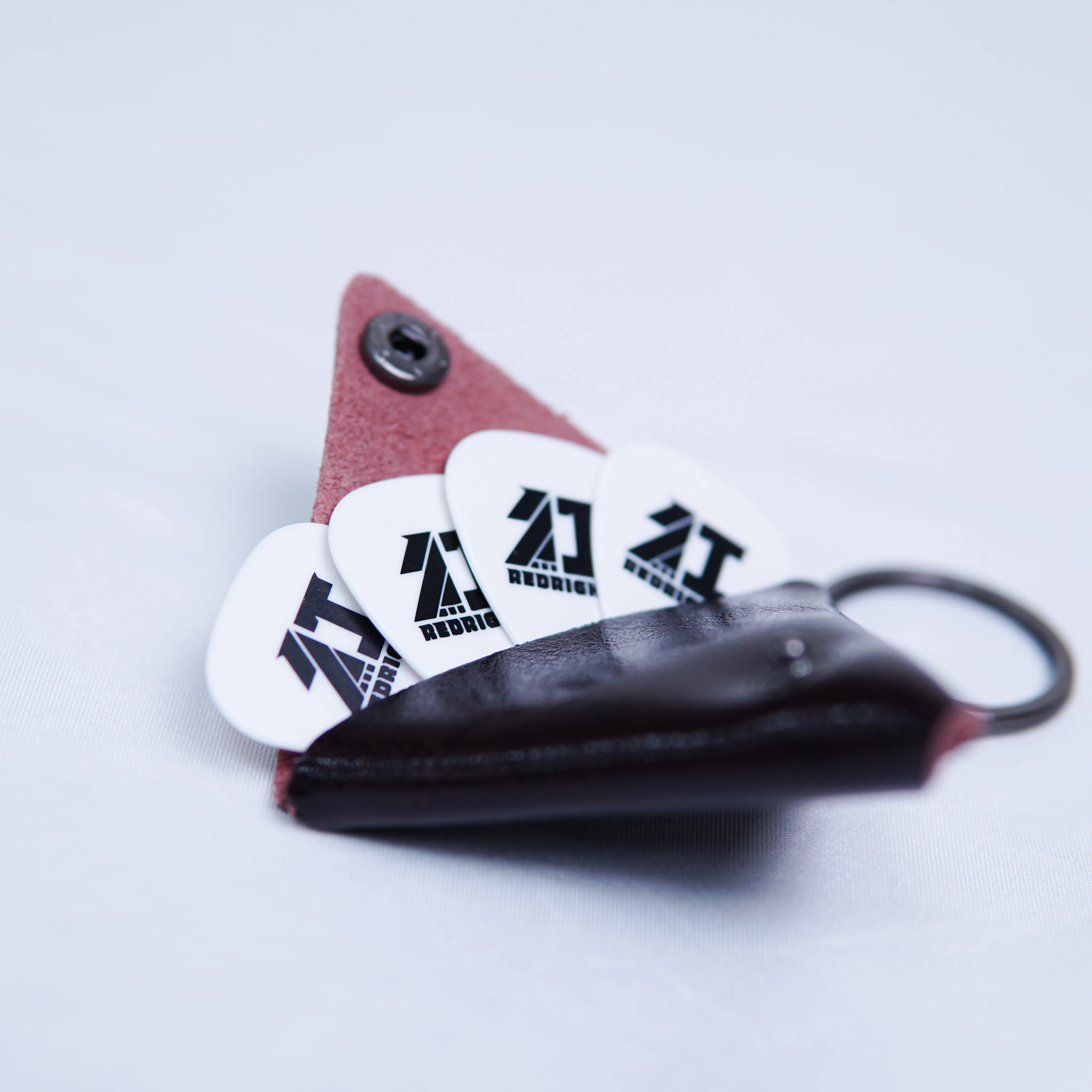 RED RIGHT 紅燈右轉 logo設計款 吉他彈片