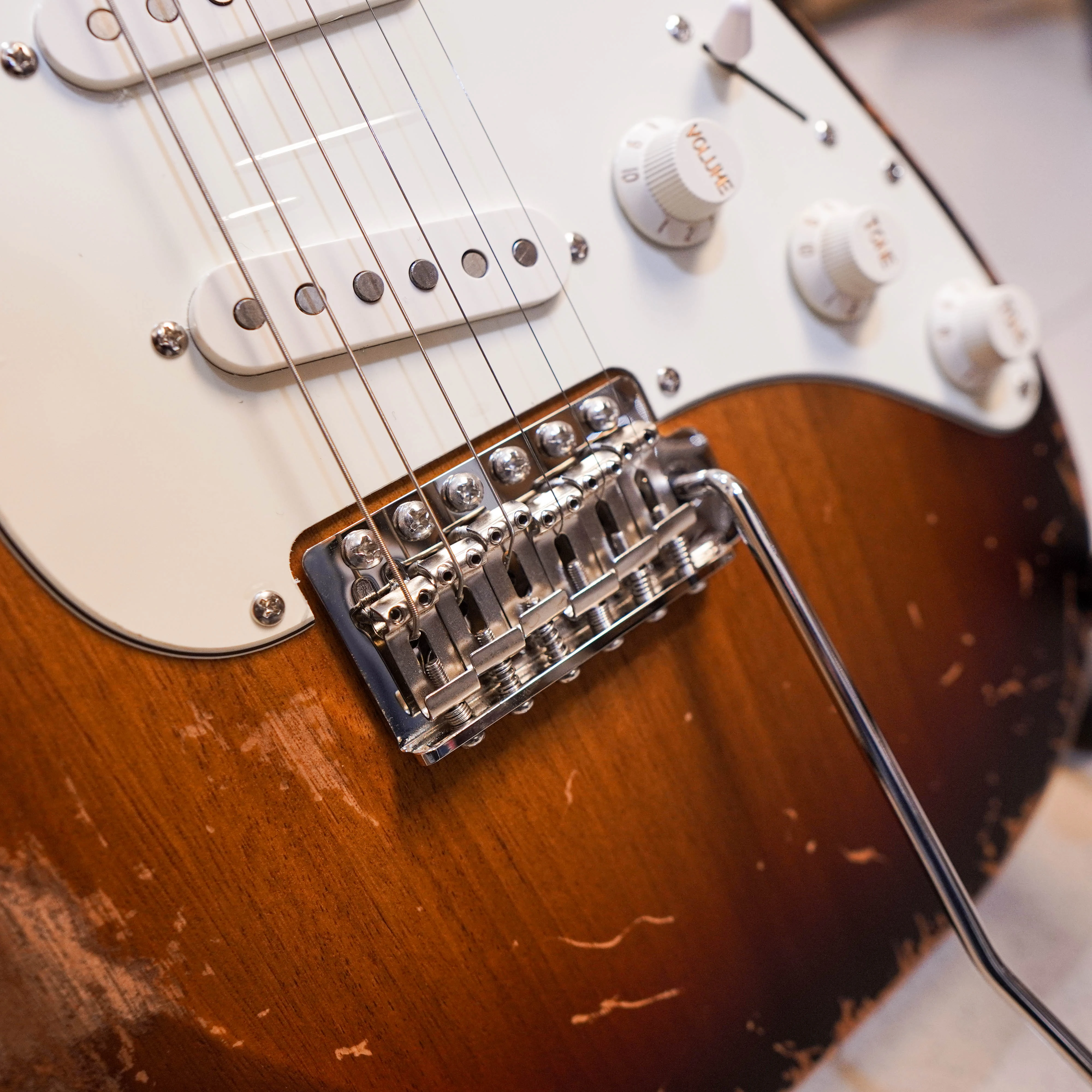 EART Vintage VS60HM 電吉他