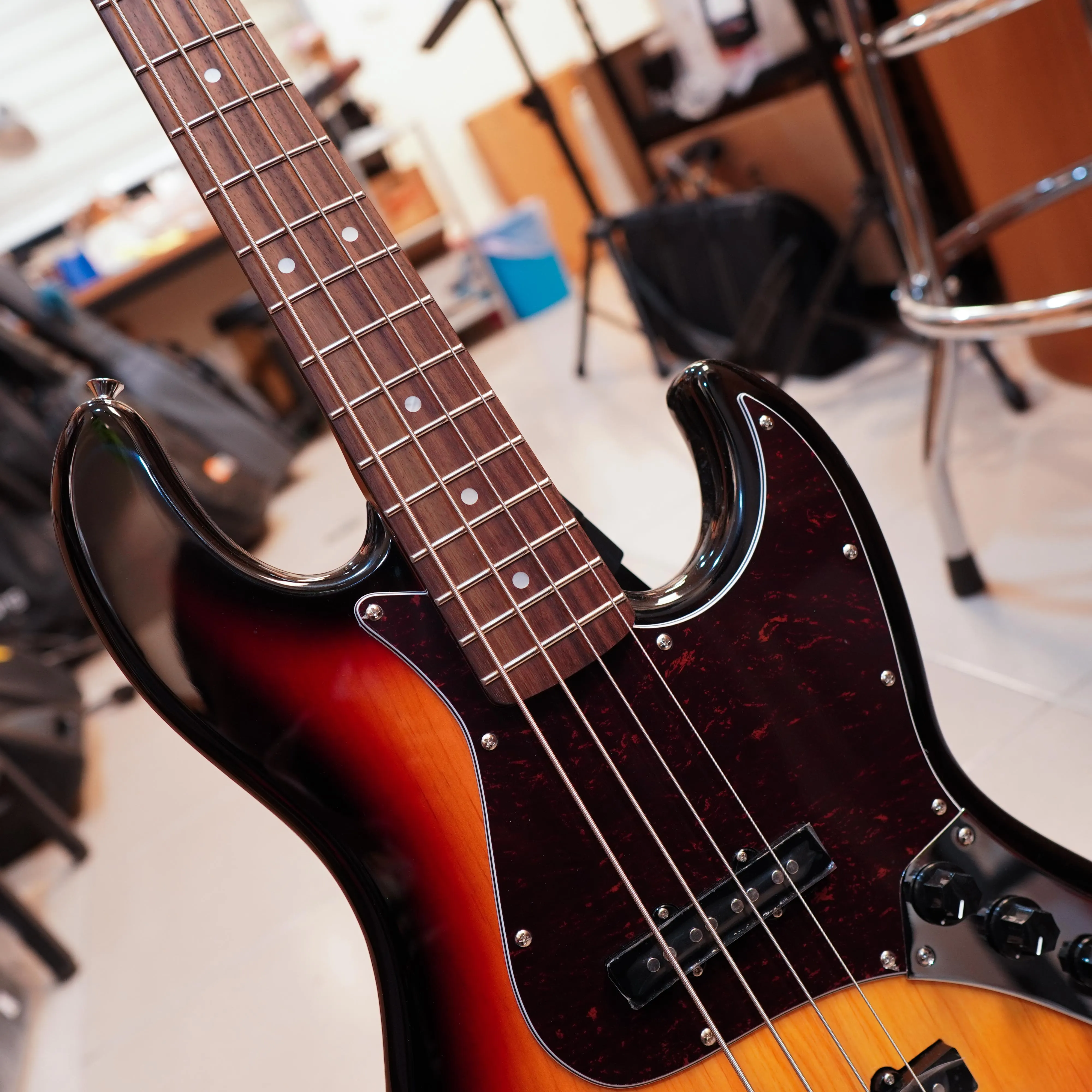 Tagima TW-73 Bass