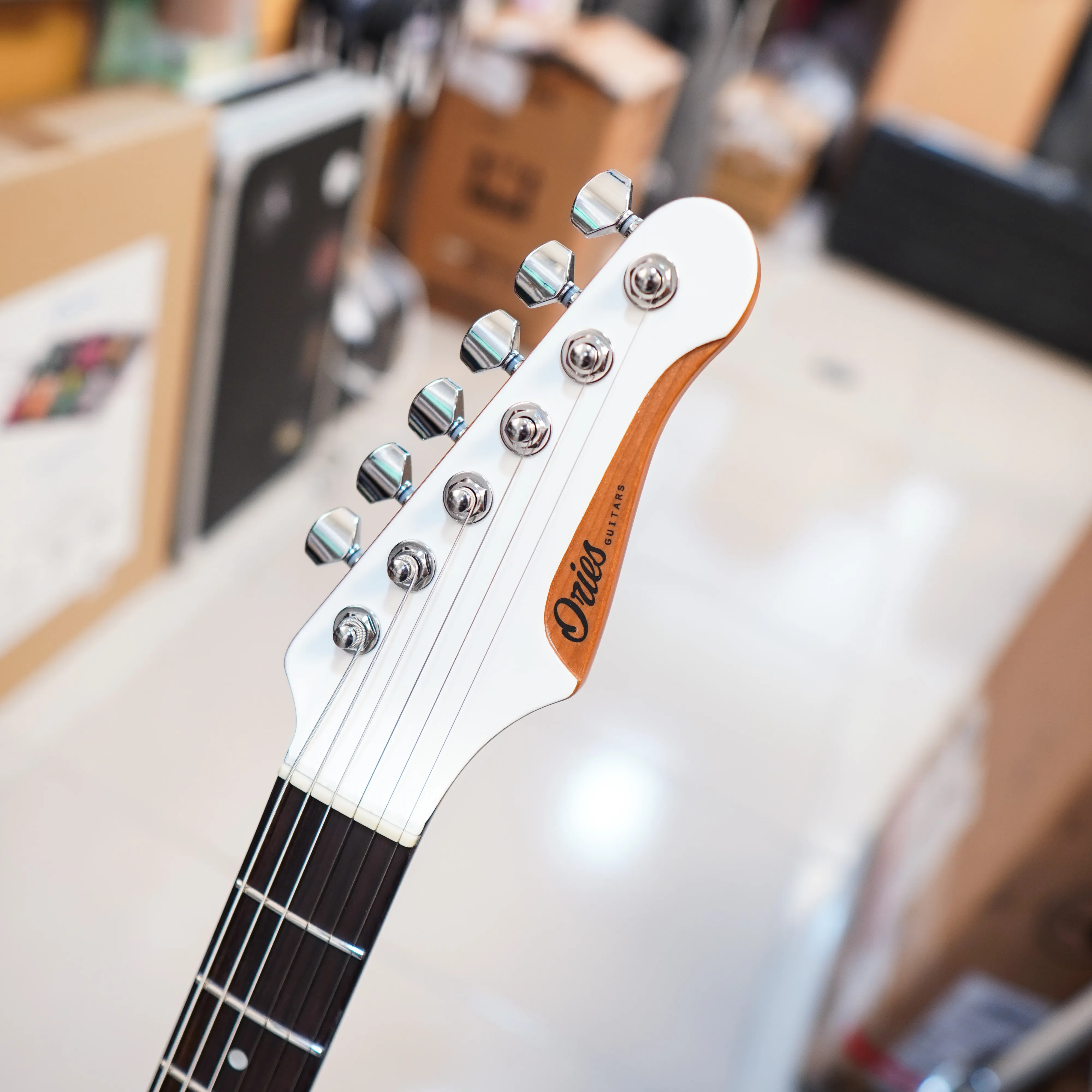 Ories Studio James Tyler White Gold 贈硬盒配件