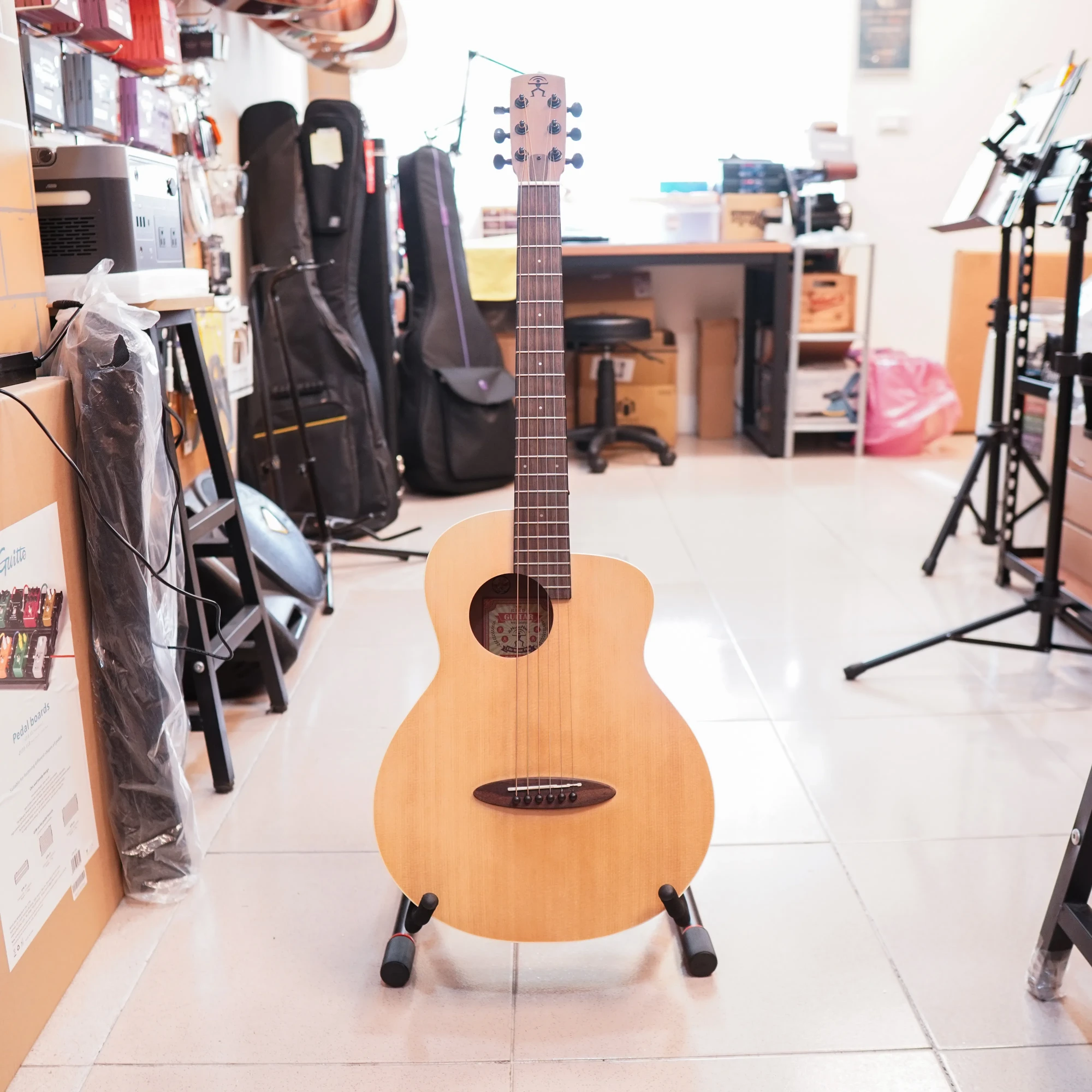 aNueNue Bird M1