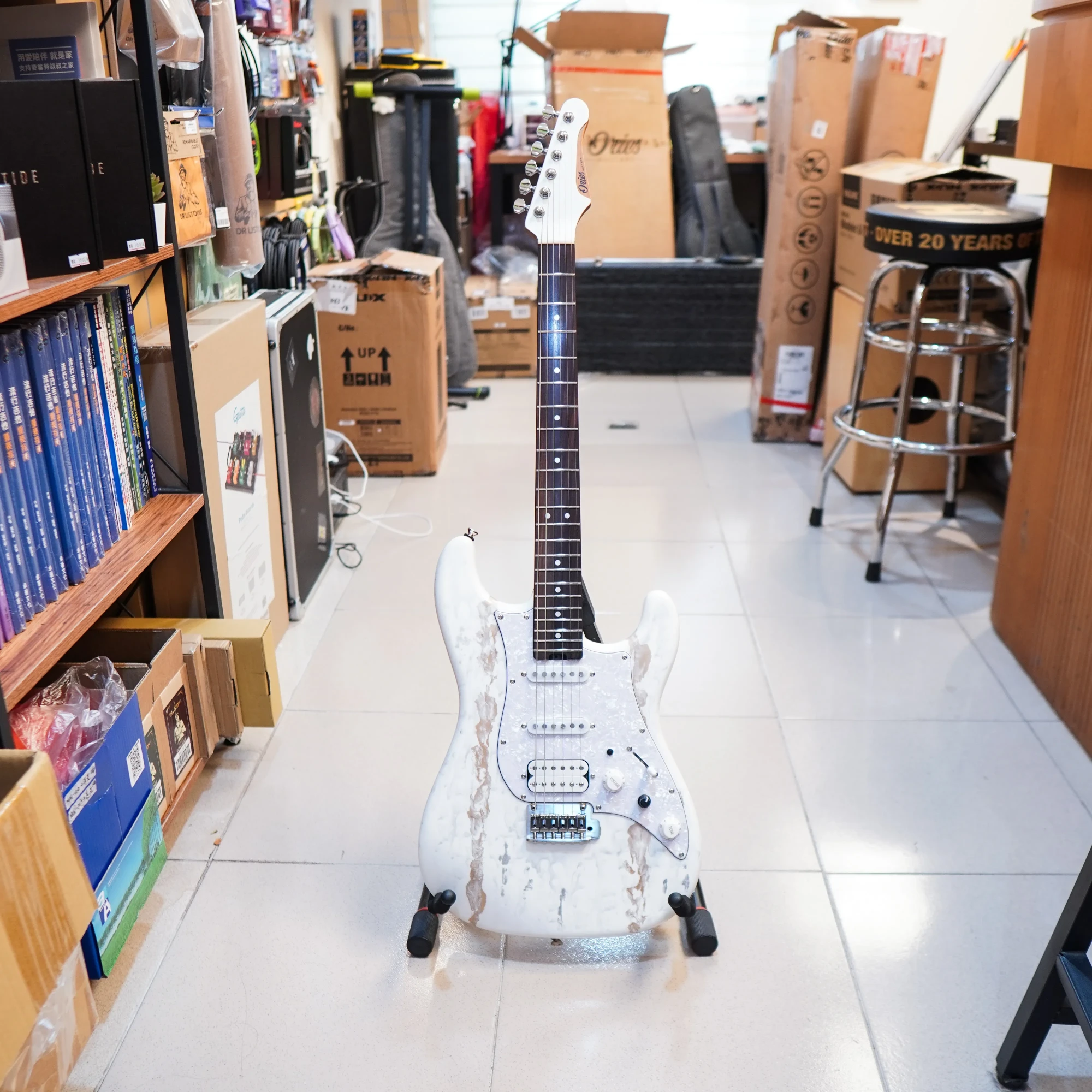 Ories Studio James Tyler White Gold 贈硬盒配件