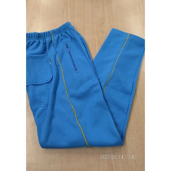 興雅國中冬季運動服