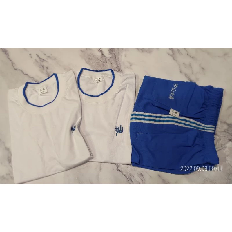 中山女高中山女中夏季運動服短袖短褲排汗布料