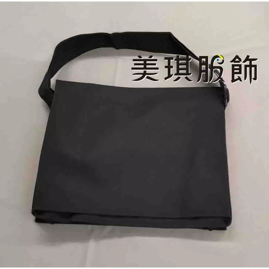 景美女高書包，景美女中，成功高中，超大容量，黑色書包，側背包，復古包，大書包另有素面書包，代客刺繡客製化