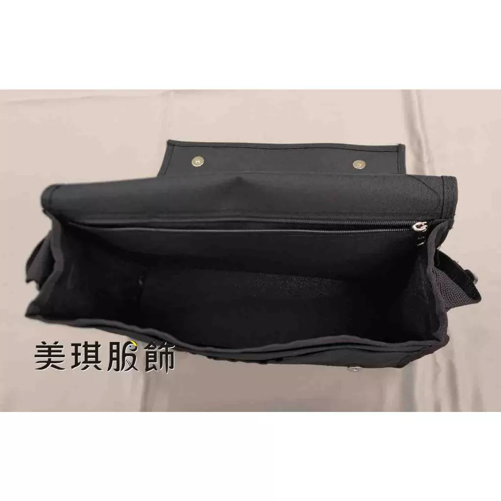 景美女高書包，景美女中，成功高中，超大容量，黑色書包，側背包，復古包，大書包另有素面書包，代客刺繡客製化