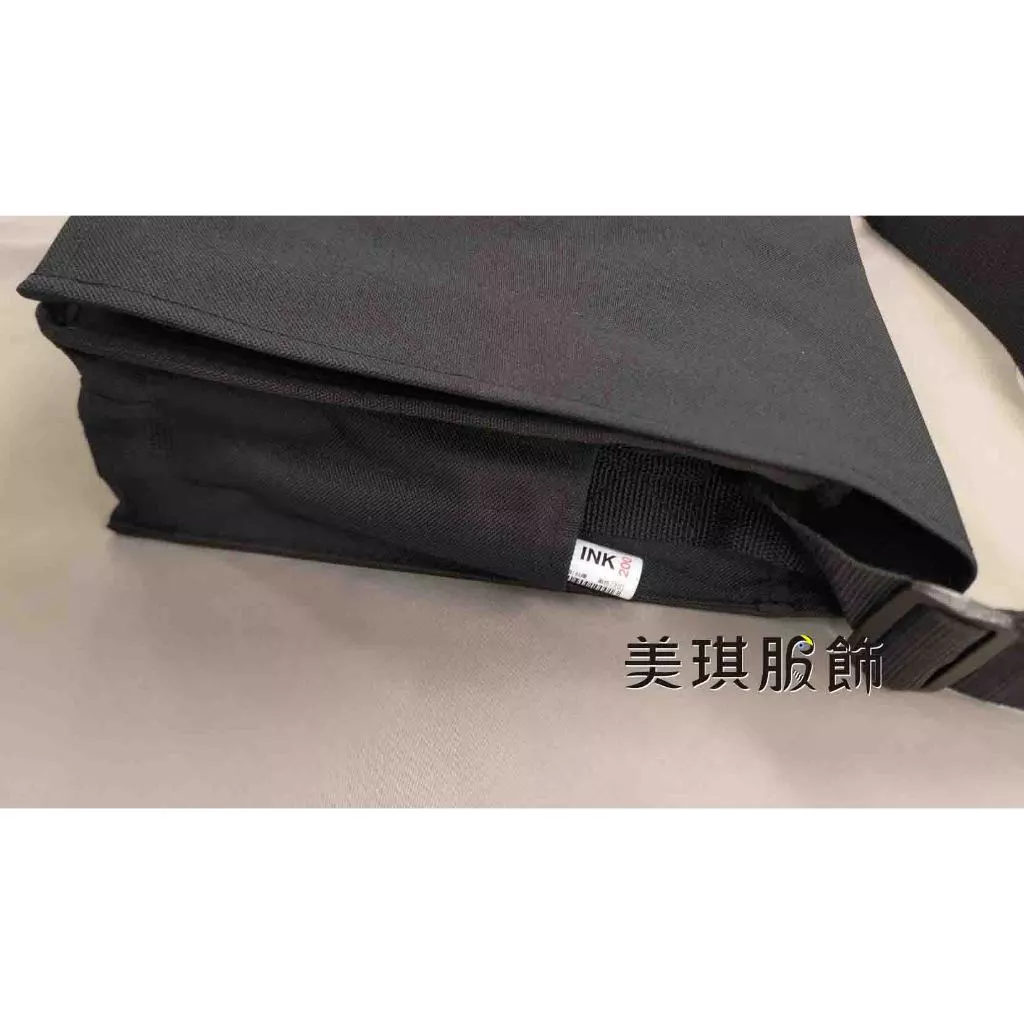 景美女高書包，景美女中，成功高中，超大容量，黑色書包，側背包，復古包，大書包另有素面書包，代客刺繡客製化