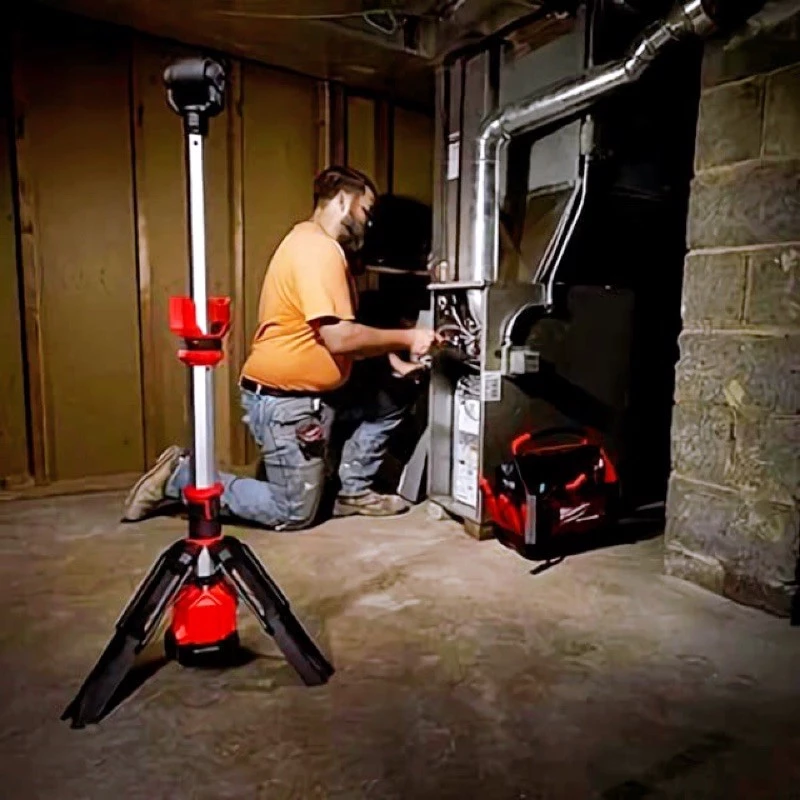 【飆破盤】美沃奇 米沃奇 Milwaukee 12V鋰電三腳工作燈 M12SAL M12 SAL 1400流明 燈具