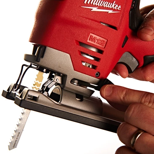 【飆破盤】全面出清 美沃奇 Milwaukee 米沃奇 M12 JS-12V 鋰電線鋸機 M12 JS M12JS