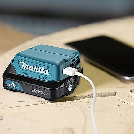 【飆破盤】Makita 牧田 18v/12v USB轉接器 ADP05 ADP06 ADP08 充電器 轉接座 不含電池