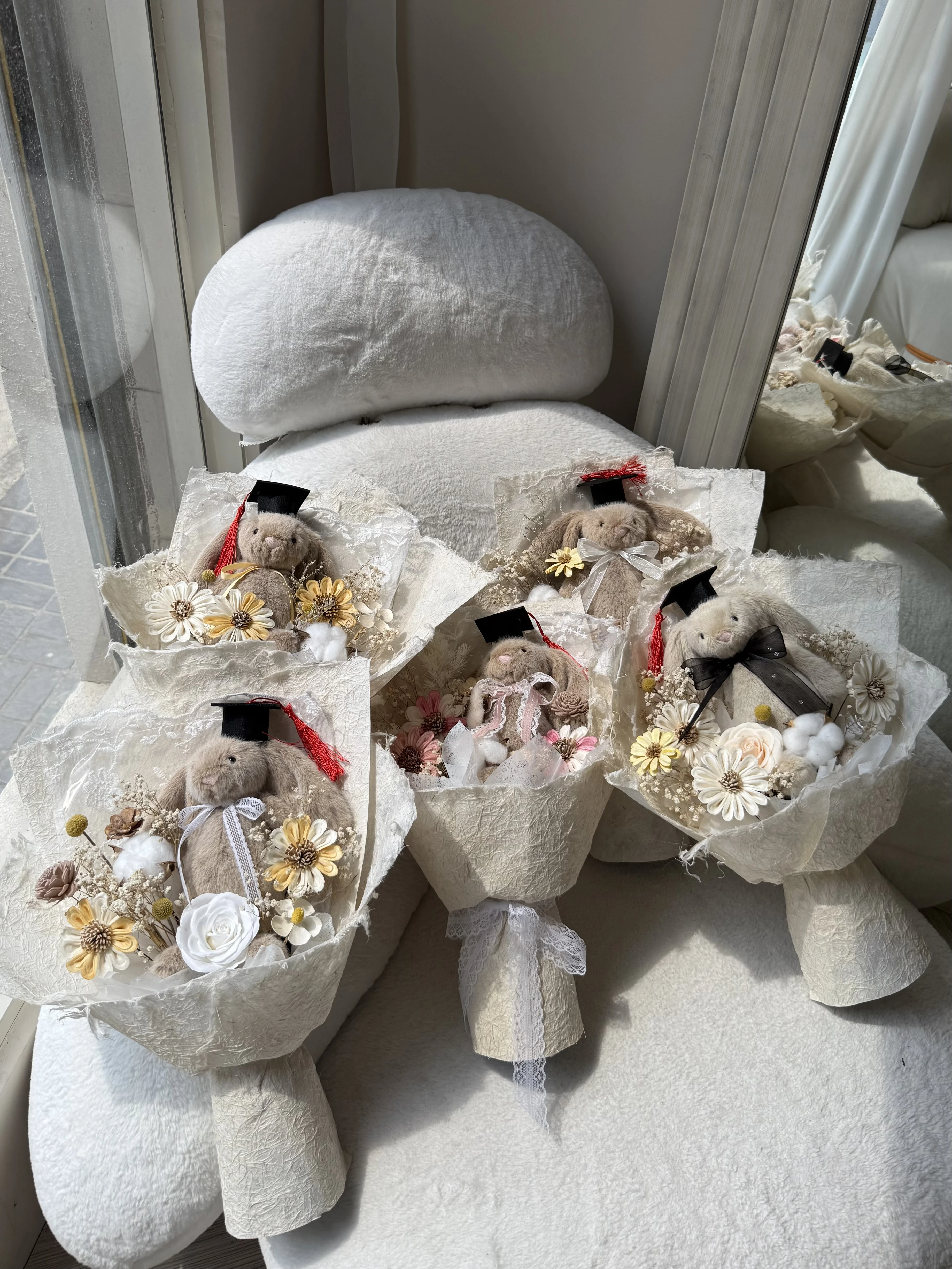畢業jellycat 兔花束