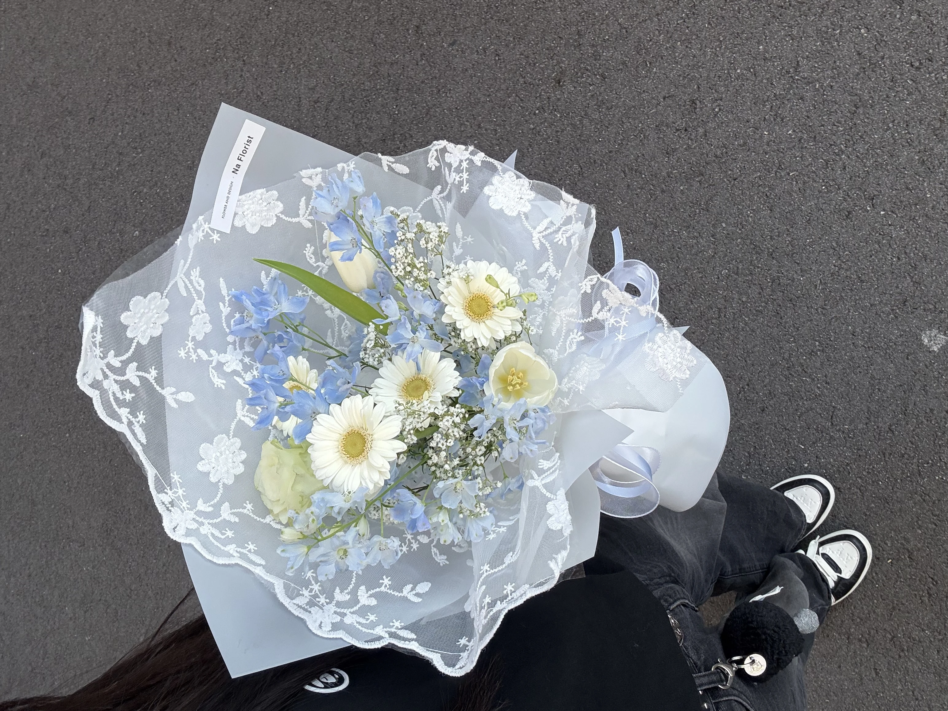鬱金香太陽玫瑰花束